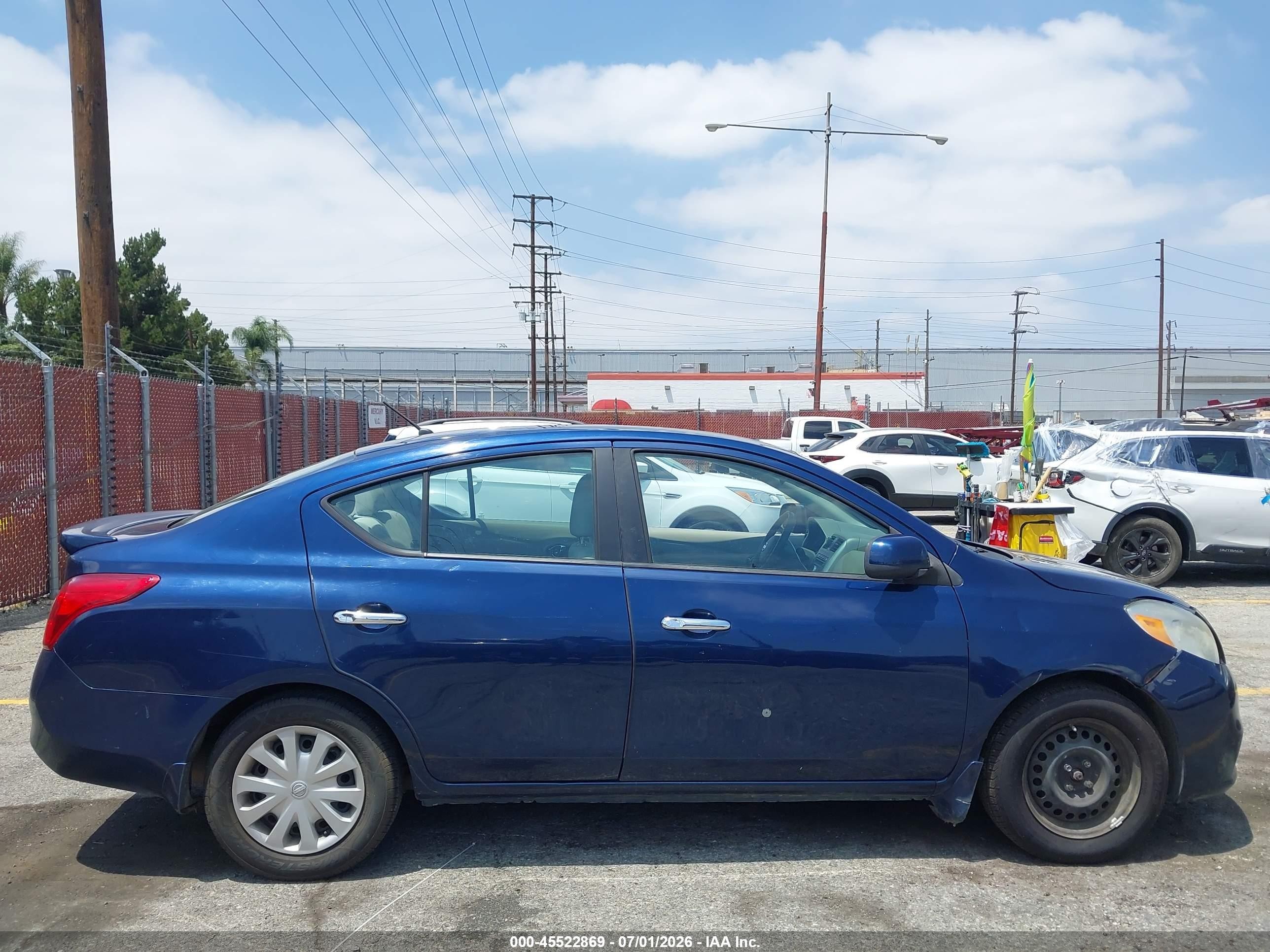 2013 Nissan Versa 1.6 Sv Blue vin: 3N1CN7APXDL838972