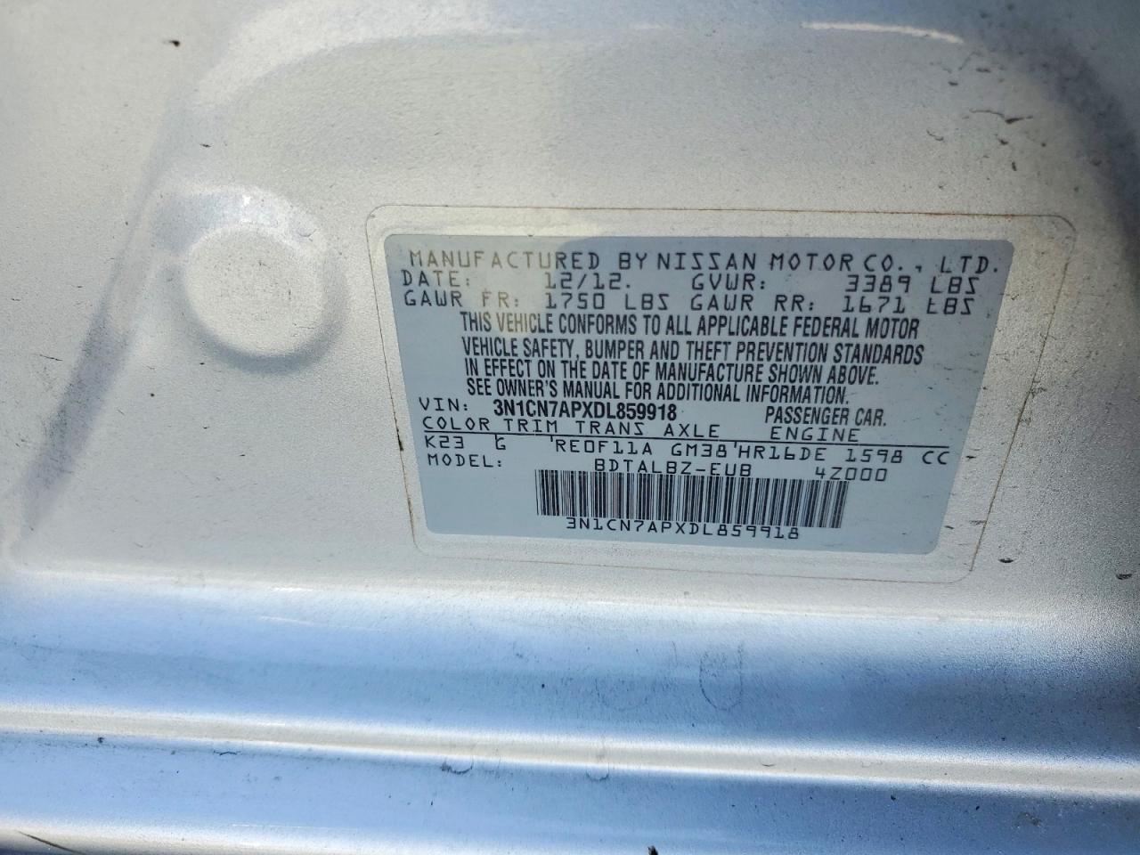 2013 Nissan Versa 1.6 S Silver vin: 3N1CN7APXDL859918