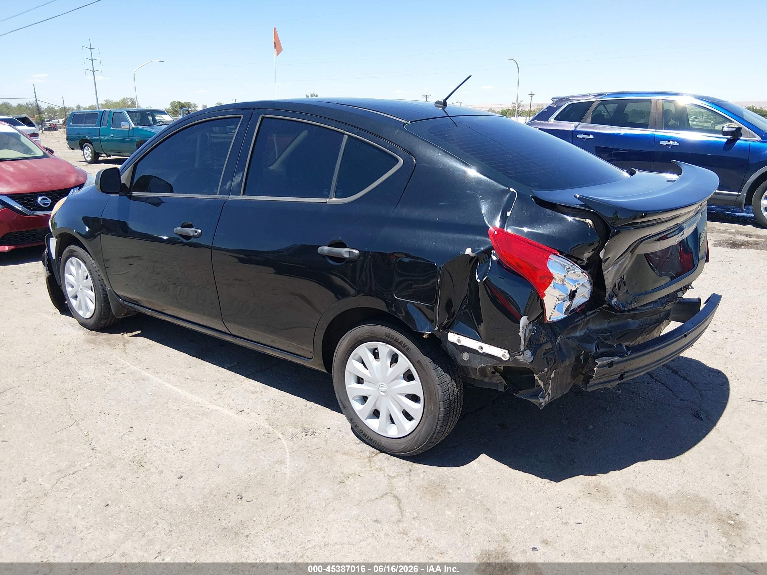 2013 Nissan Versa 1.6 S Black vin: 3N1CN7APXDL866237