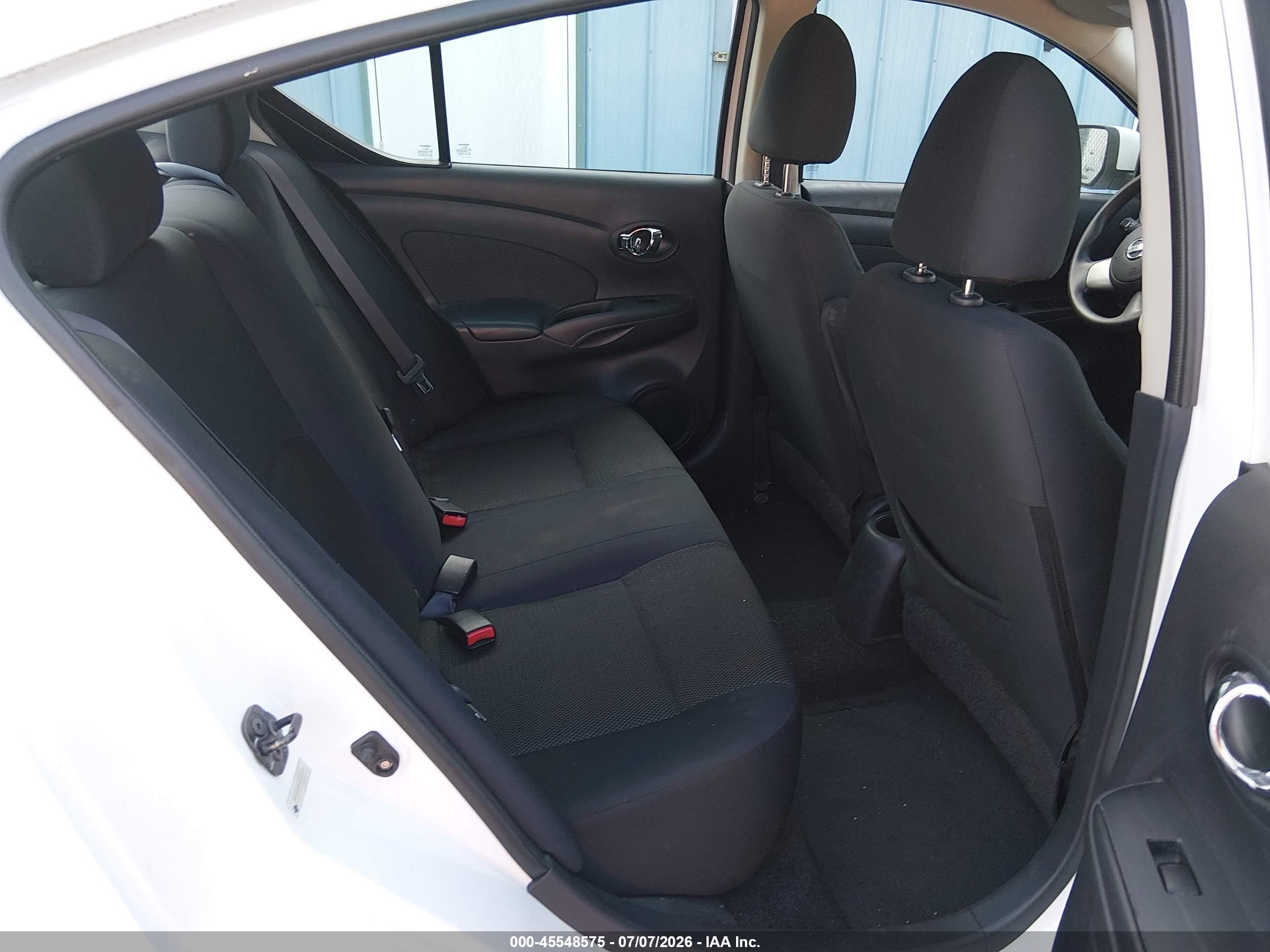 2013 Nissan Versa 1.6 Sv White vin: 3N1CN7APXDL870711