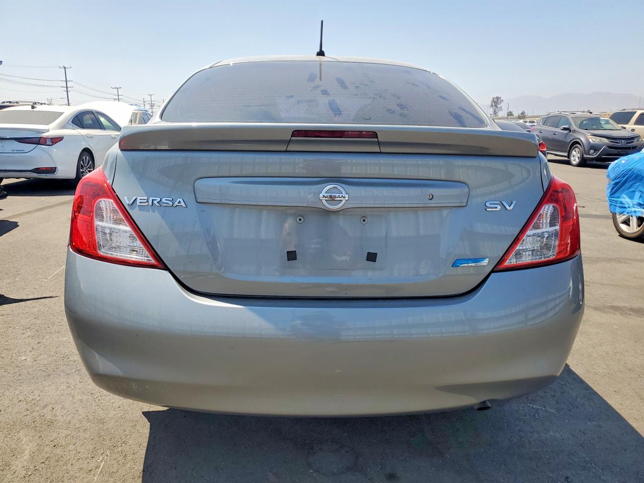 2013 Nissan Versa 1.6 S Gray vin: 3N1CN7APXDL874807