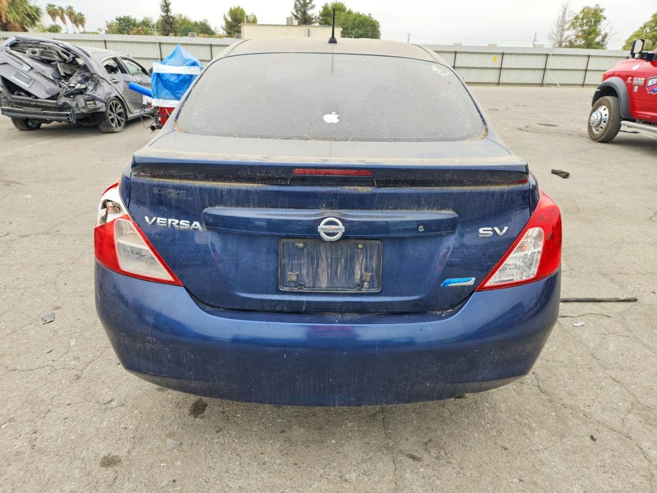 2013 Nissan Versa 1.6 S Blue vin: 3N1CN7APXDL887766