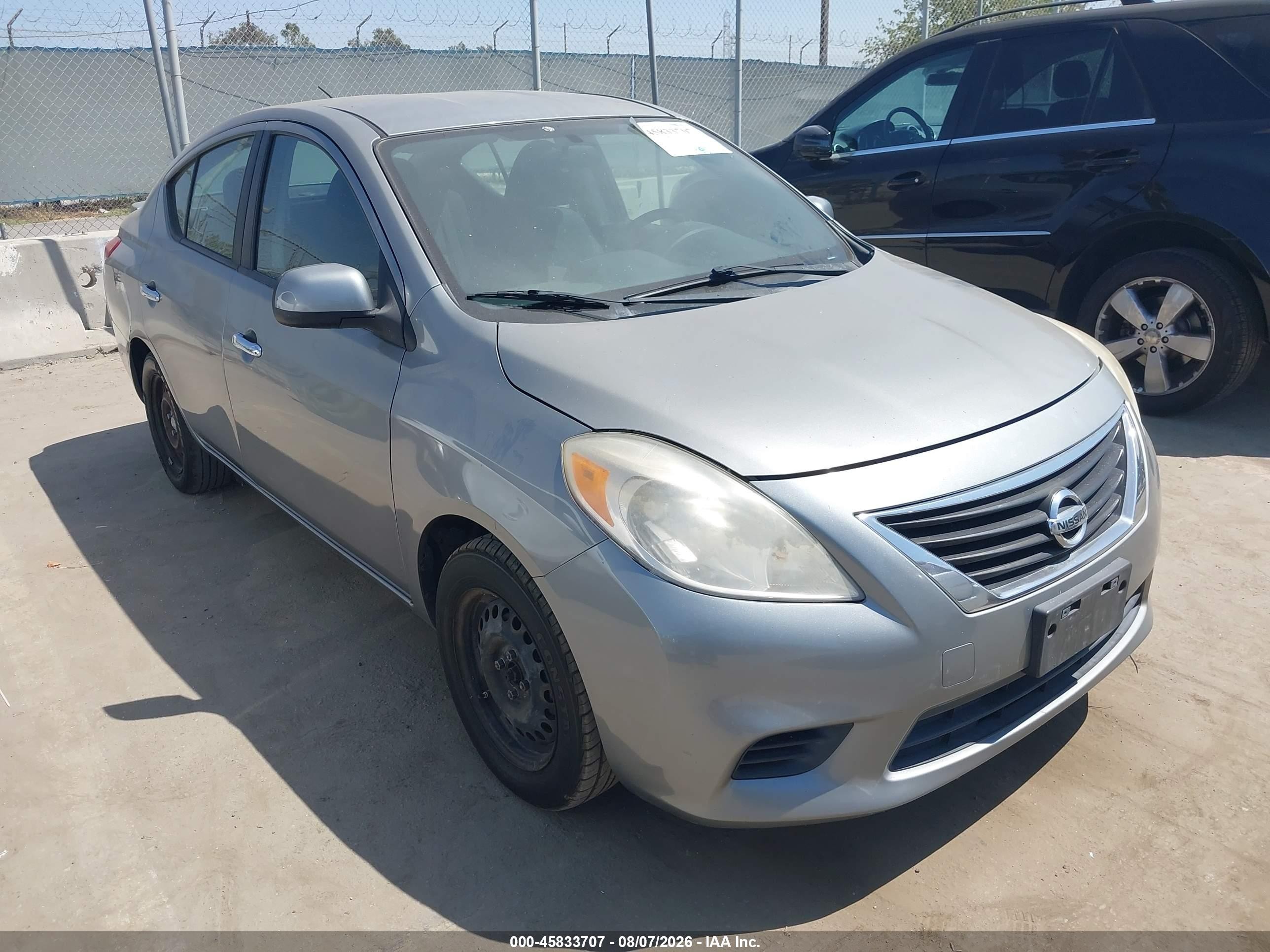 2013 Nissan Versa 1.6 Sv Gray vin: 3N1CN7APXDL889629