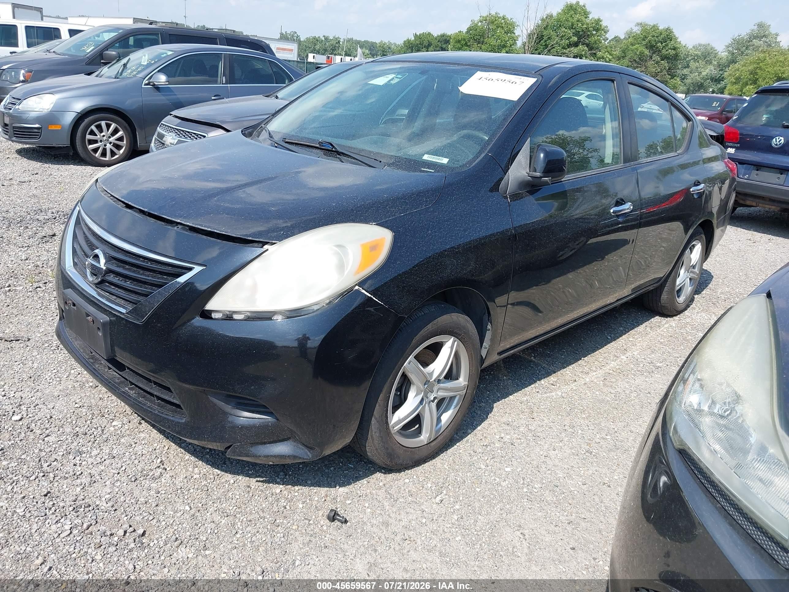 2013 Nissan Versa 1.6 Sv Черный vin: 3N1CN7APXDL894846