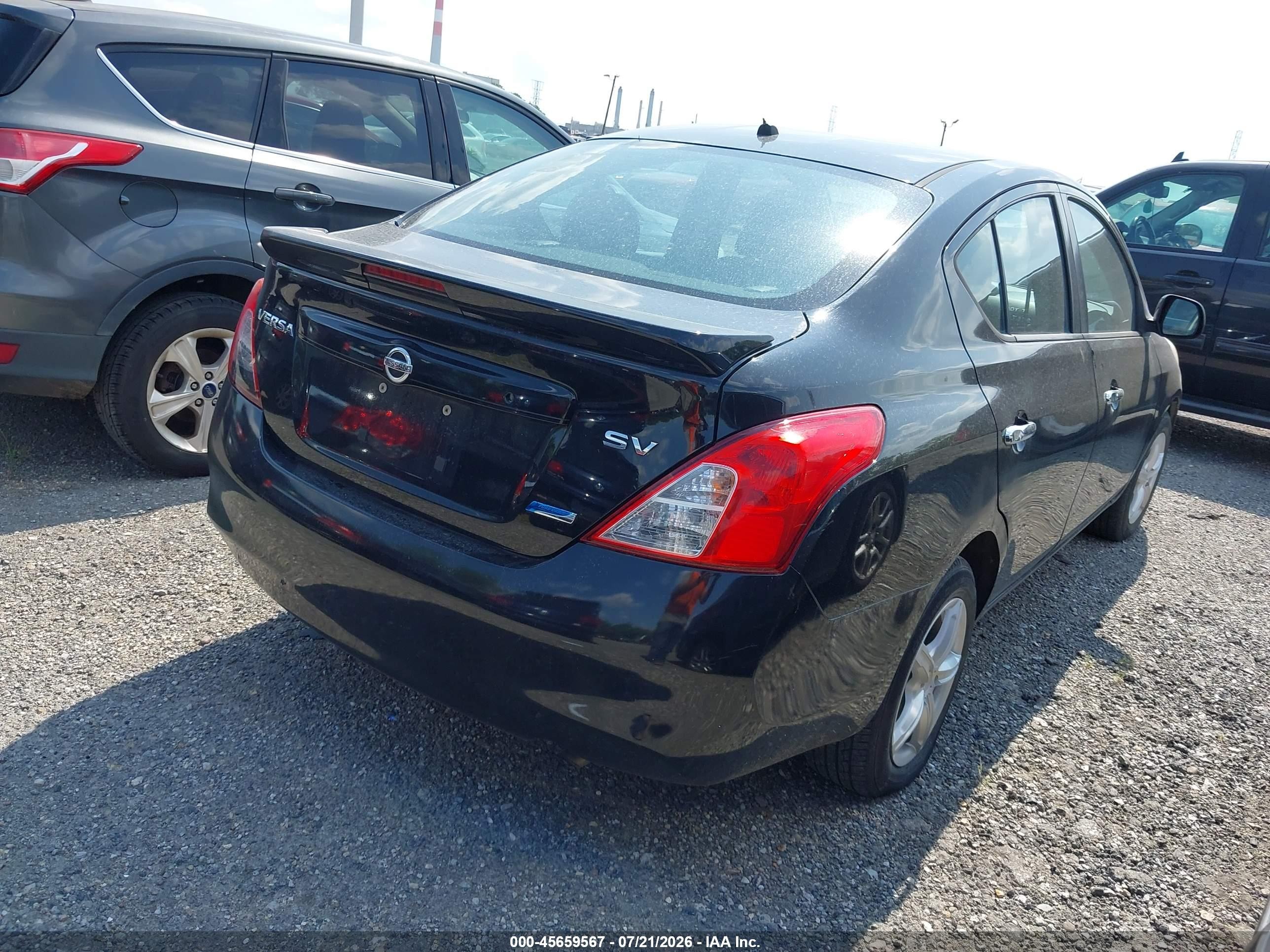 2013 Nissan Versa 1.6 Sv Черный vin: 3N1CN7APXDL894846