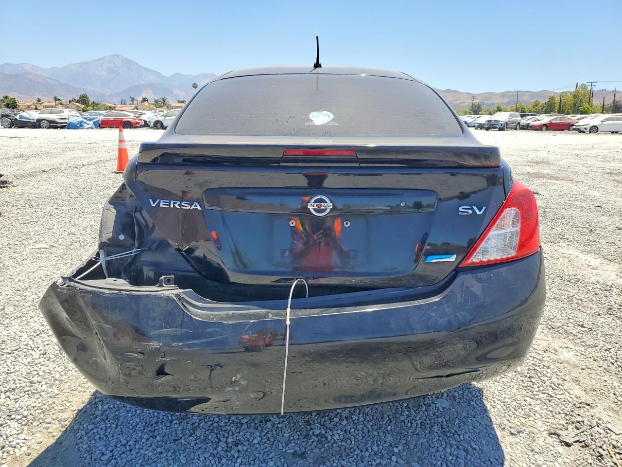 2013 Nissan Versa 1.6 S Black vin: 3N1CN7APXDL891848
