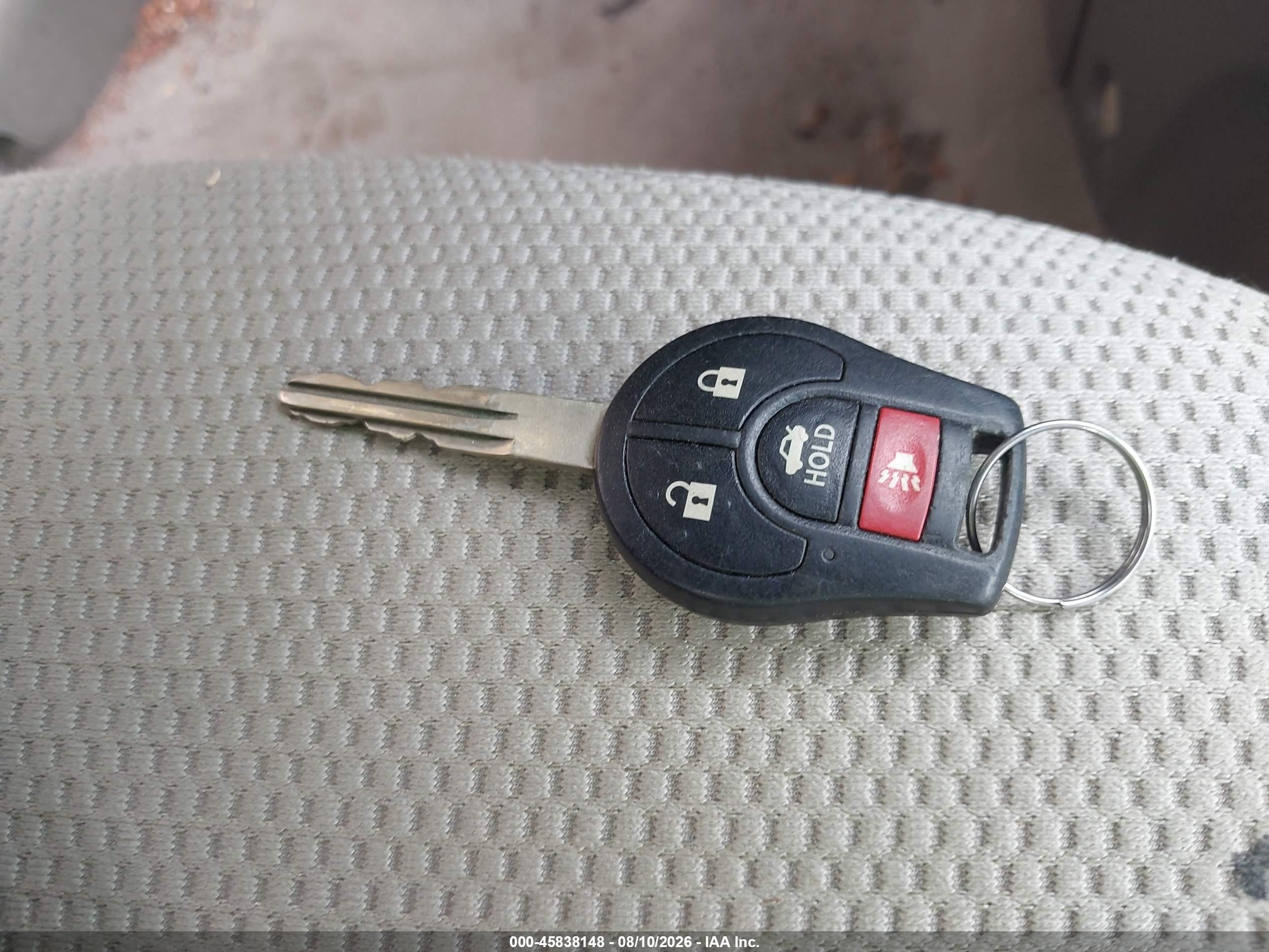 2014 Nissan Versa 1.6 Sv Серый vin: 3N1CN7APXEK447098