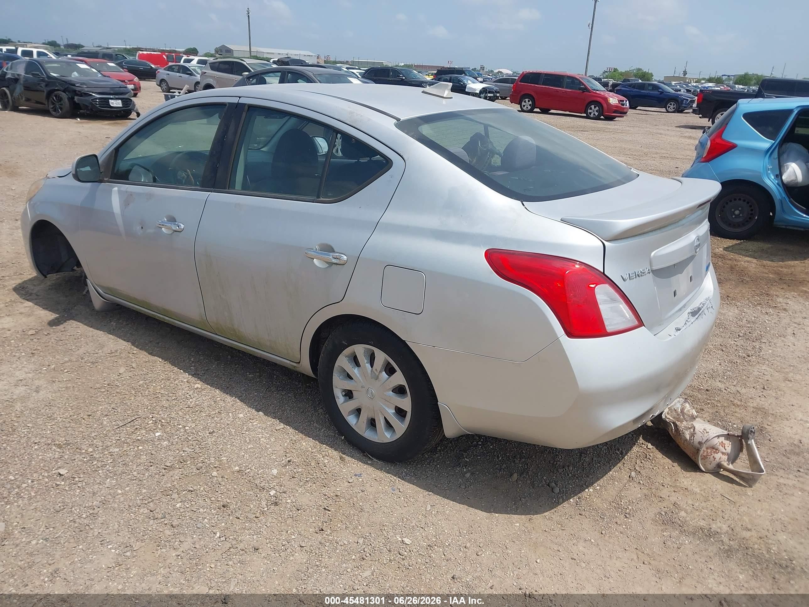 2014 Nissan Versa 1.6 Sv Gray vin: 3N1CN7APXEL814267