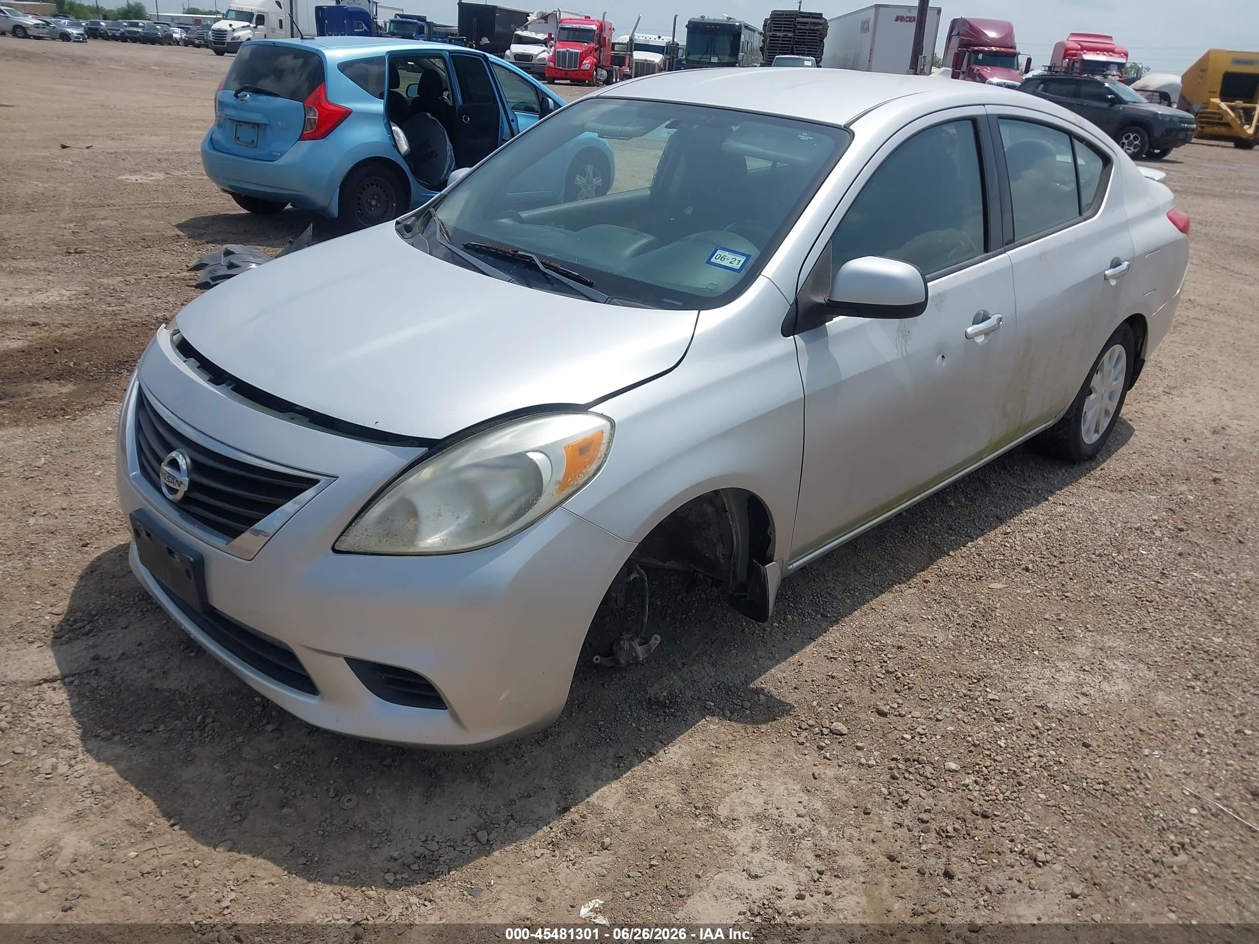 2014 Nissan Versa 1.6 Sv Gray vin: 3N1CN7APXEL814267