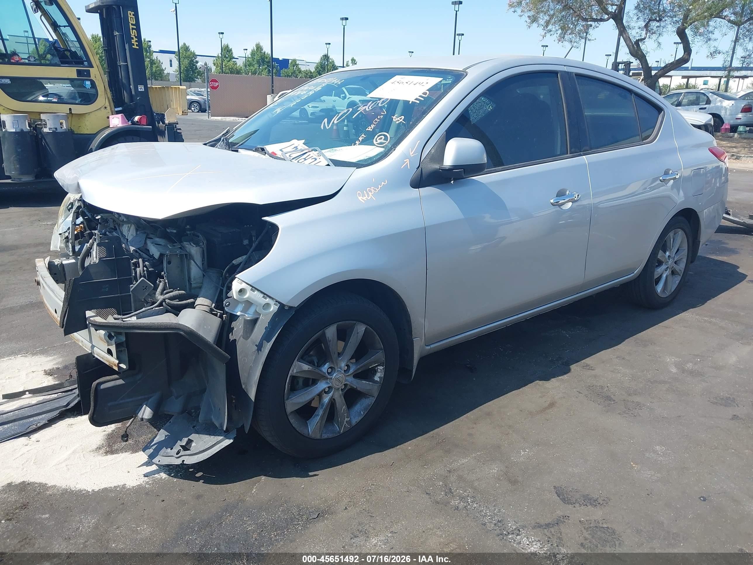 2014 Nissan Versa 1.6 Sl Silver vin: 3N1CN7APXEL822515