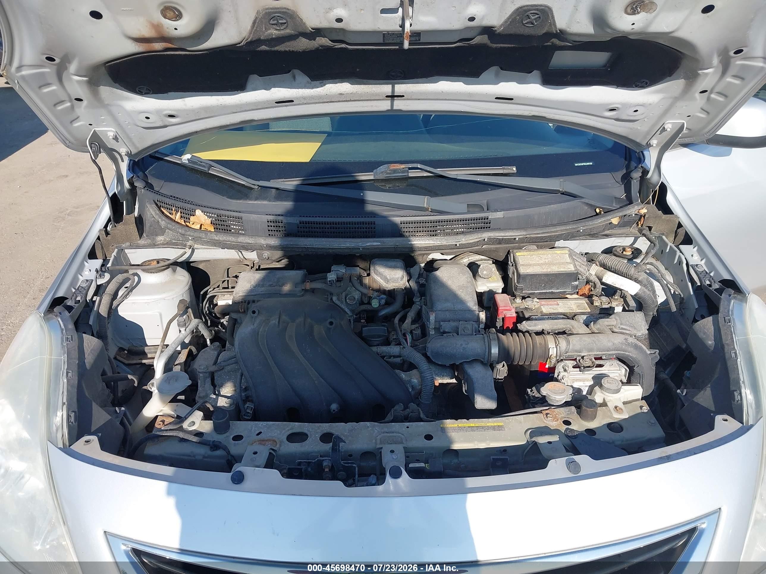2014 Nissan Versa 1.6 Sv Silver vin: 3N1CN7APXEL840108