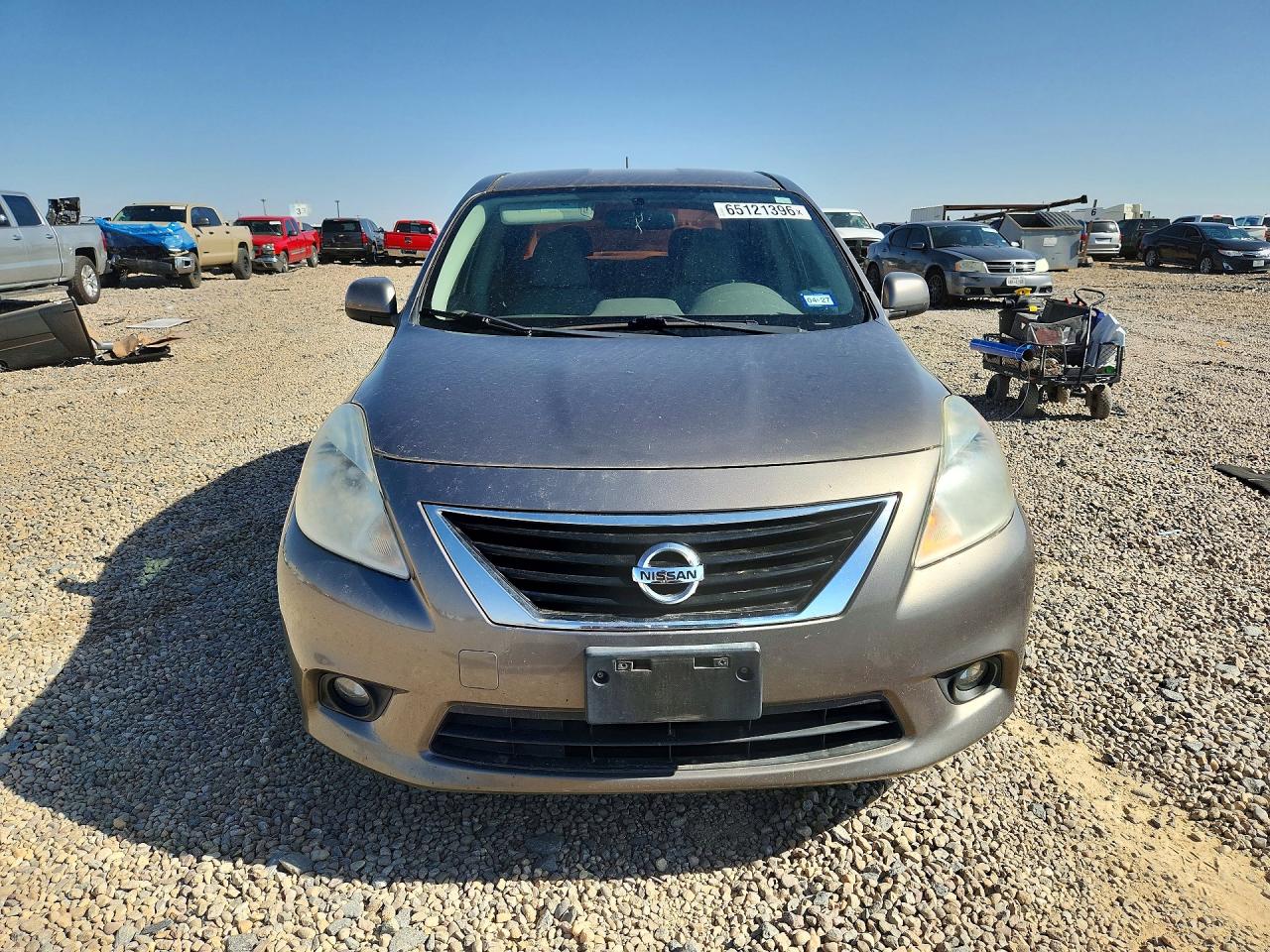 2014 Nissan Versa 1.6 Sl Серый vin: 3N1CN7APXEL861850