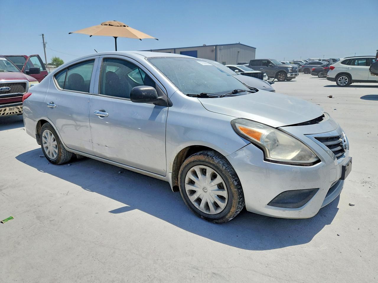 2015 Nissan Versa 1.6 S Plus Silver vin: 3N1CN7APXFL833824