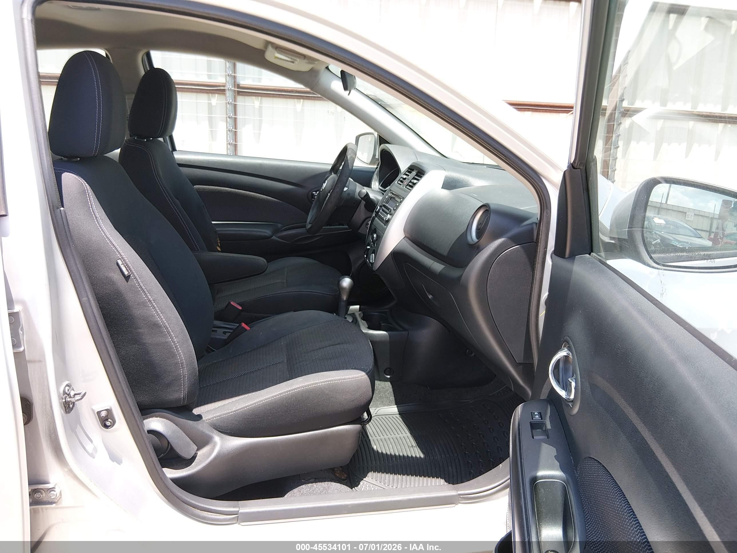 2015 Nissan Versa 1.6 S/1.6 S+/1.6 Sl/1.6 Sv Silver vin: 3N1CN7APXFL851417