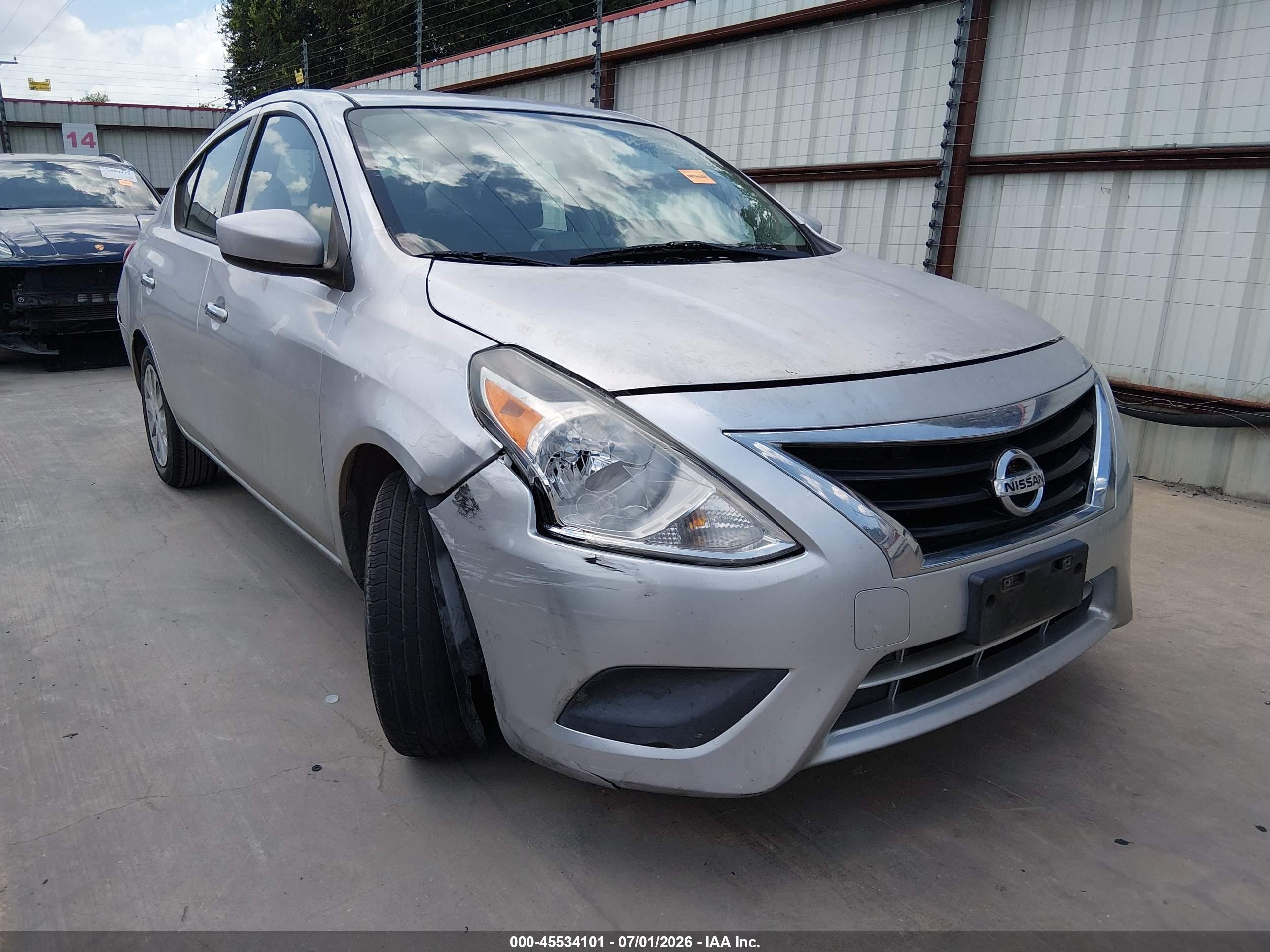 2015 Nissan Versa 1.6 S/1.6 S+/1.6 Sl/1.6 Sv Silver vin: 3N1CN7APXFL851417