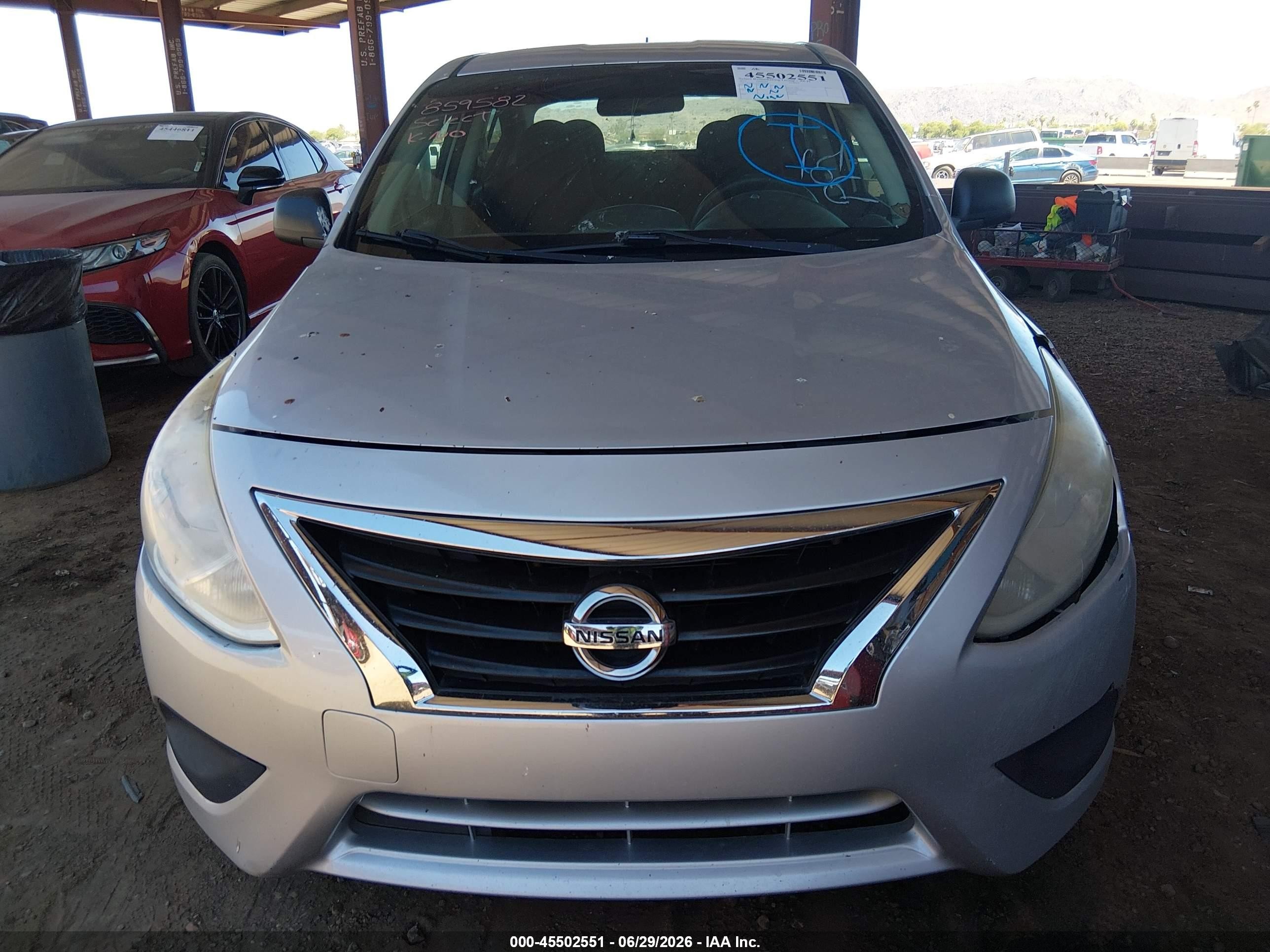 2015 Nissan Versa 1.6 S+ Silver vin: 3N1CN7APXFL859582