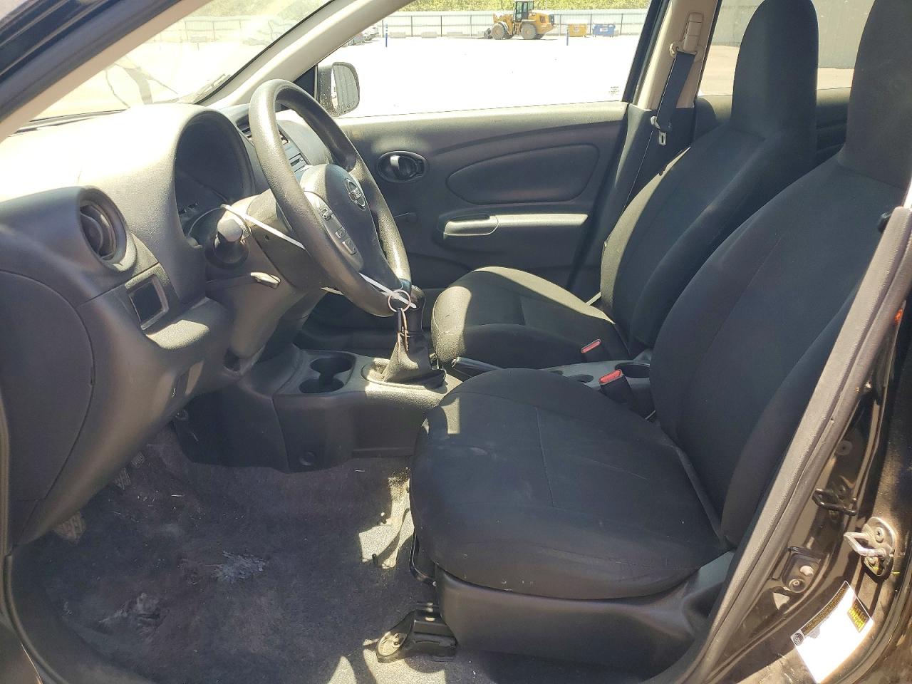 2015 Nissan Versa 1.6 S Черный vin: 3N1CN7APXFL869903