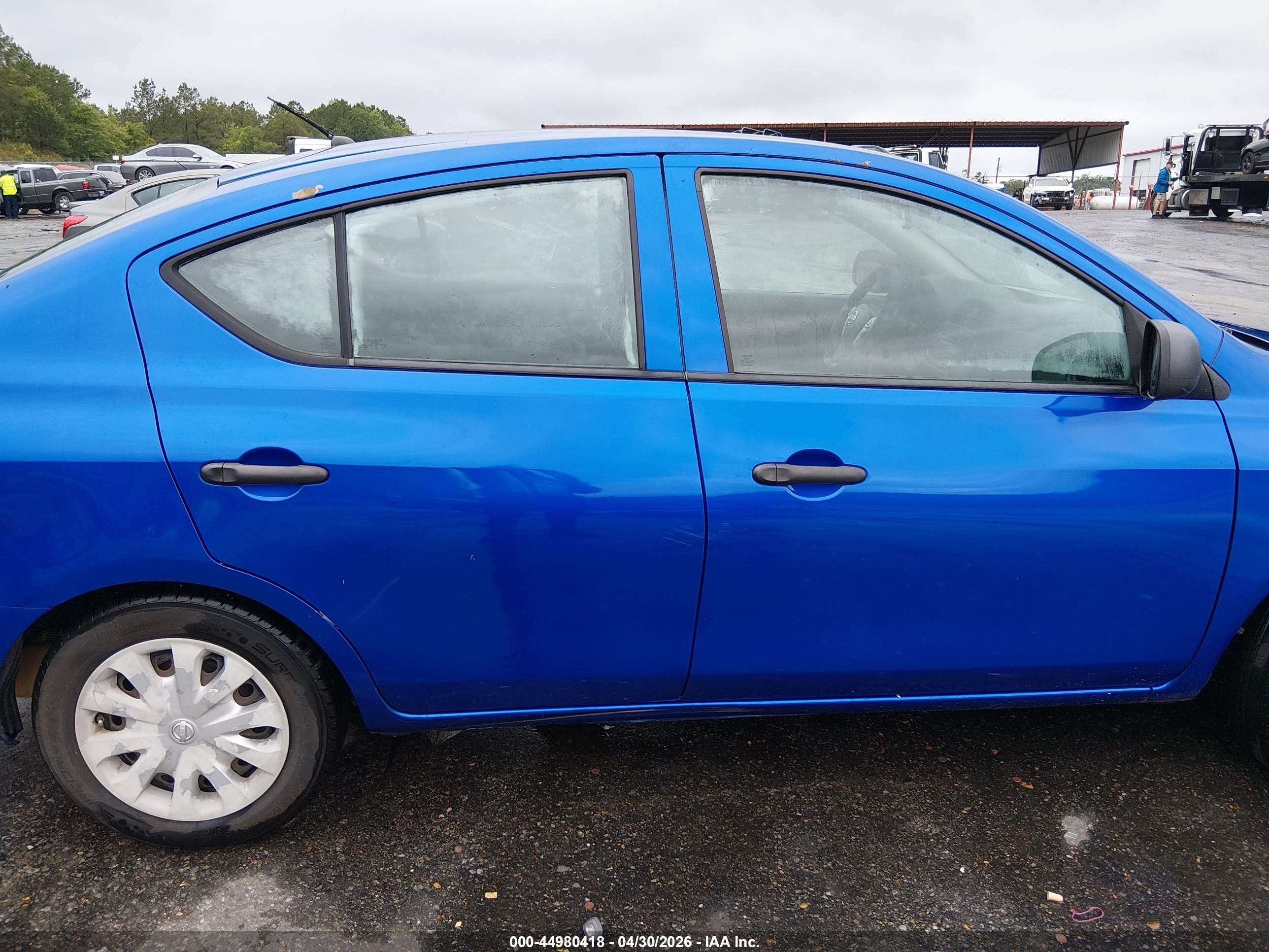 2015 Nissan Versa 1.6 S+ Синий vin: 3N1CN7APXFL880867