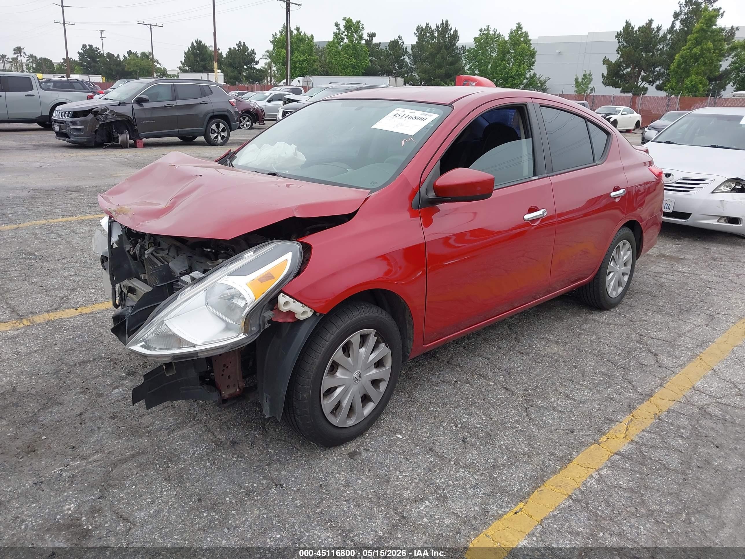 2015 Nissan Versa 1.6 Sv Red vin: 3N1CN7APXFL892307