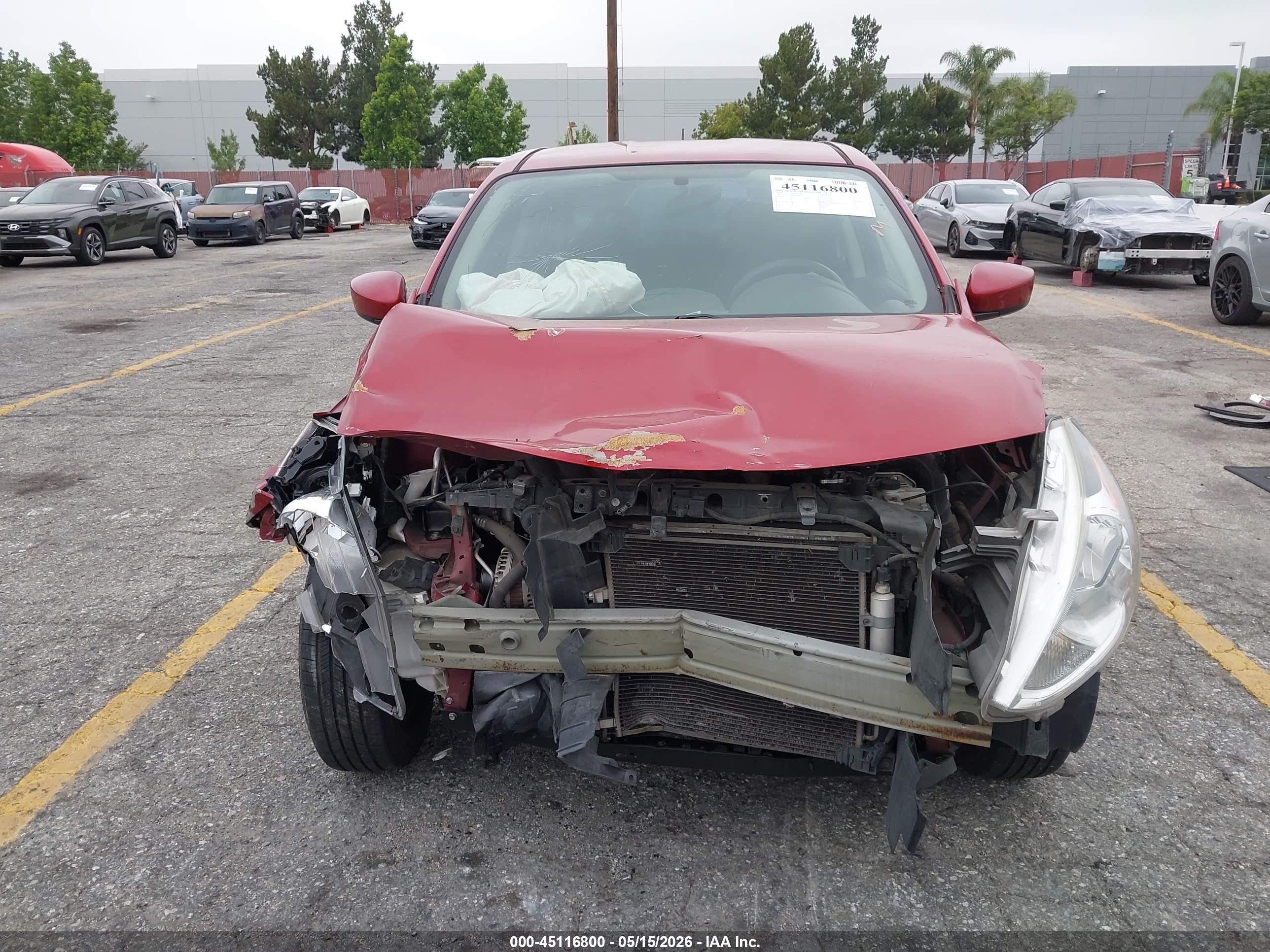 2015 Nissan Versa 1.6 Sv Red vin: 3N1CN7APXFL892307