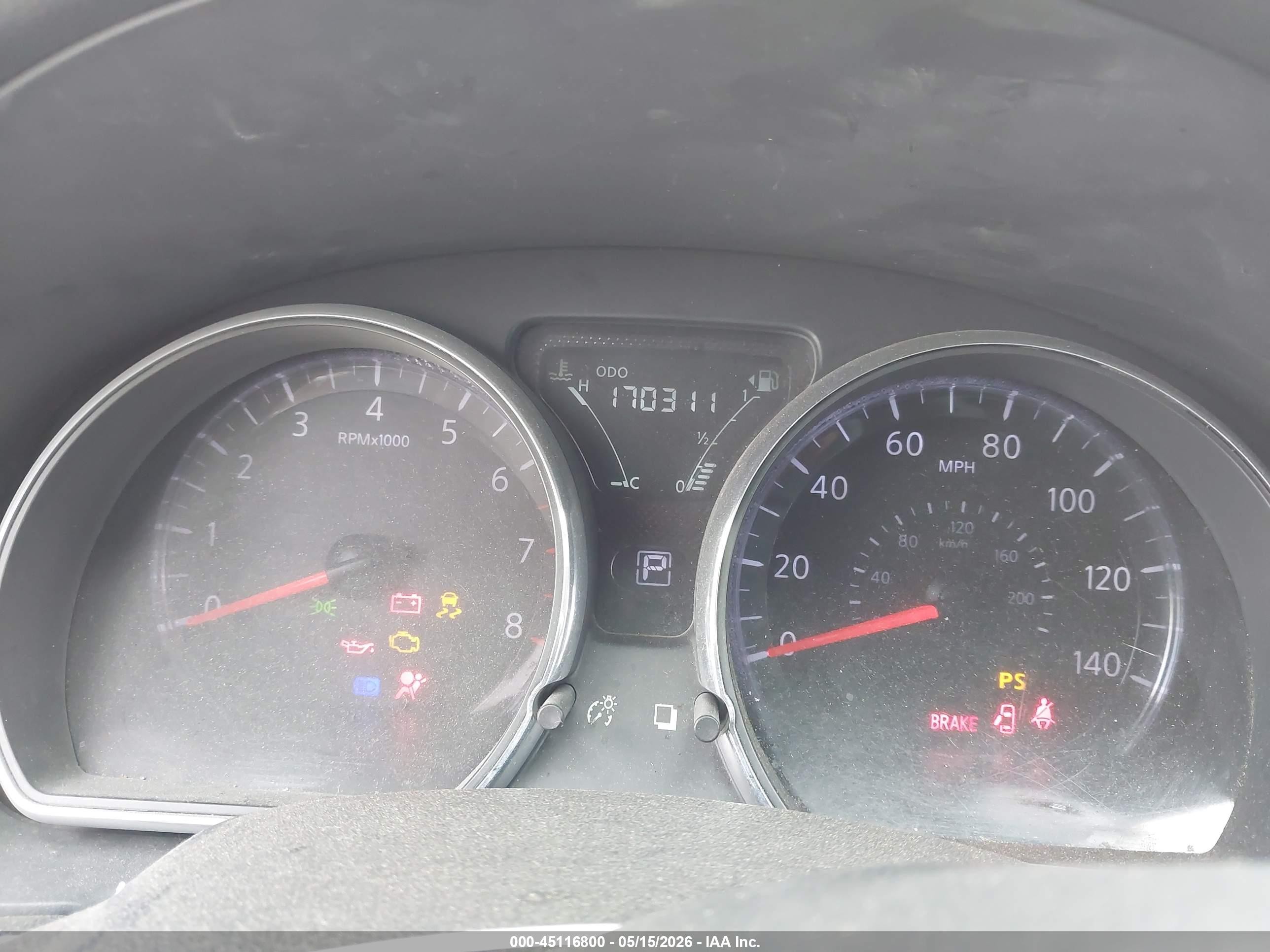 2015 Nissan Versa 1.6 Sv Red vin: 3N1CN7APXFL892307