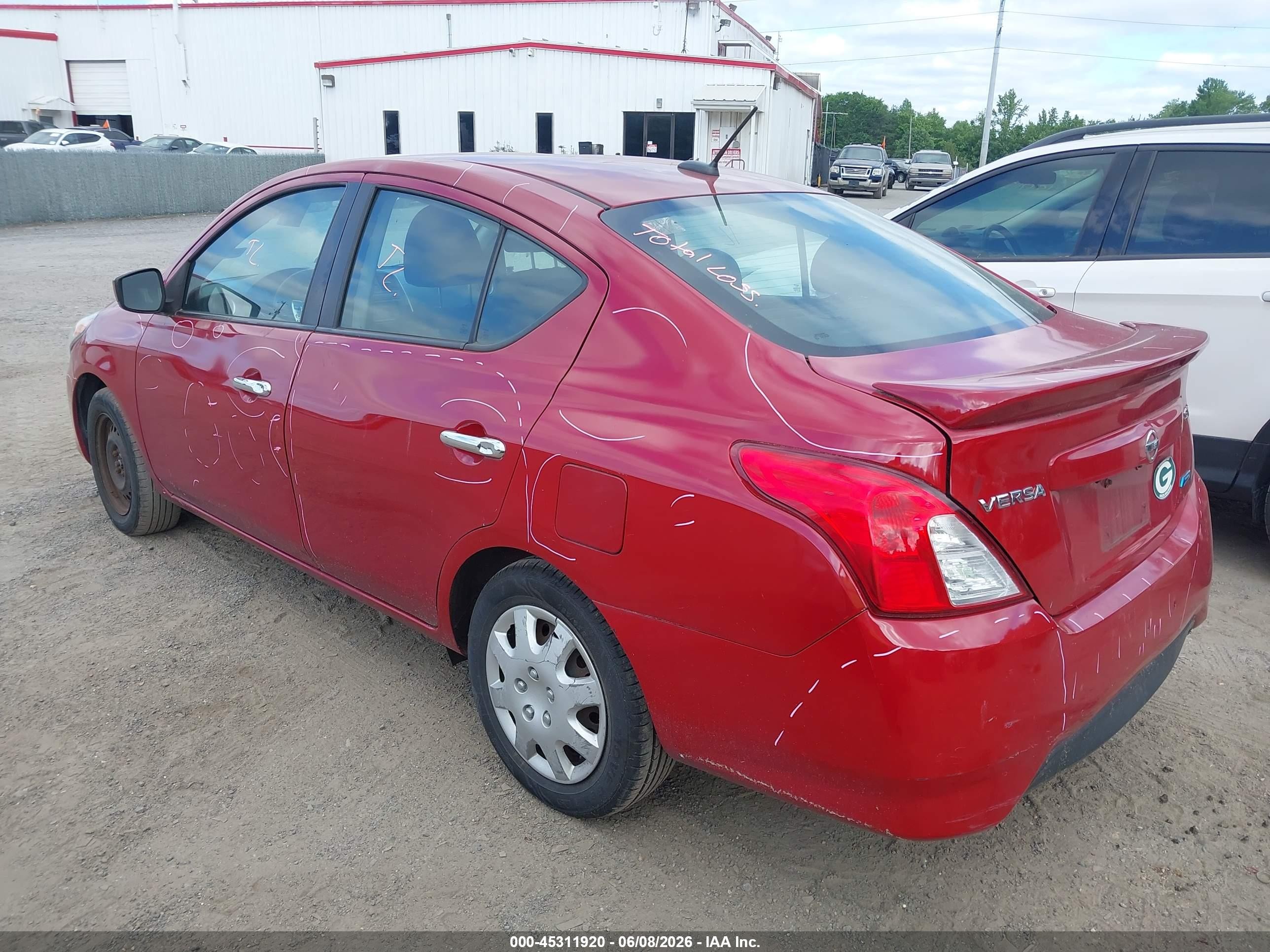 2015 Nissan Versa 1.6 Sv Red vin: 3N1CN7APXFL925063