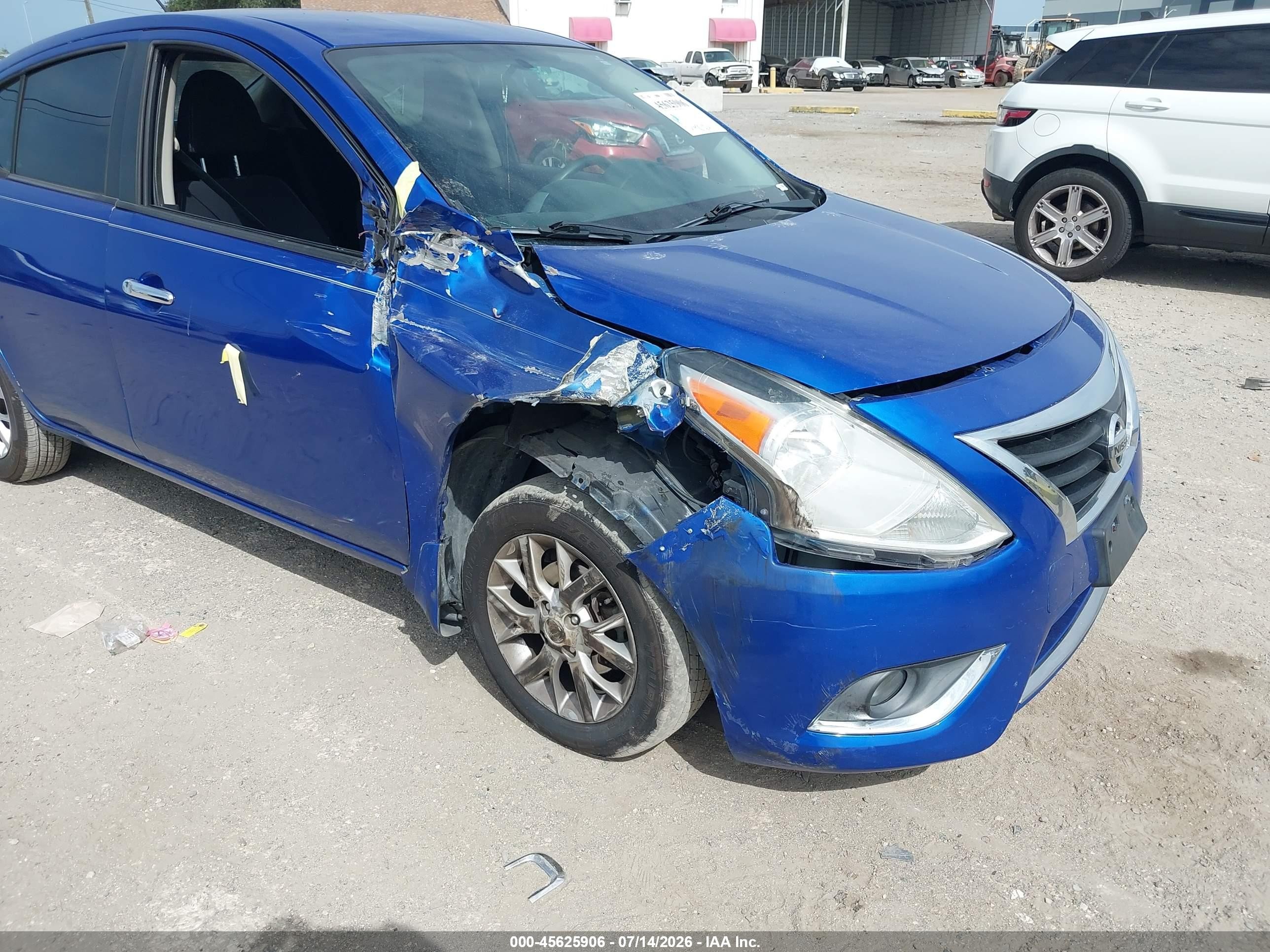 2015 Nissan Versa 1.6 Sv Синий vin: 3N1CN7APXFL935091