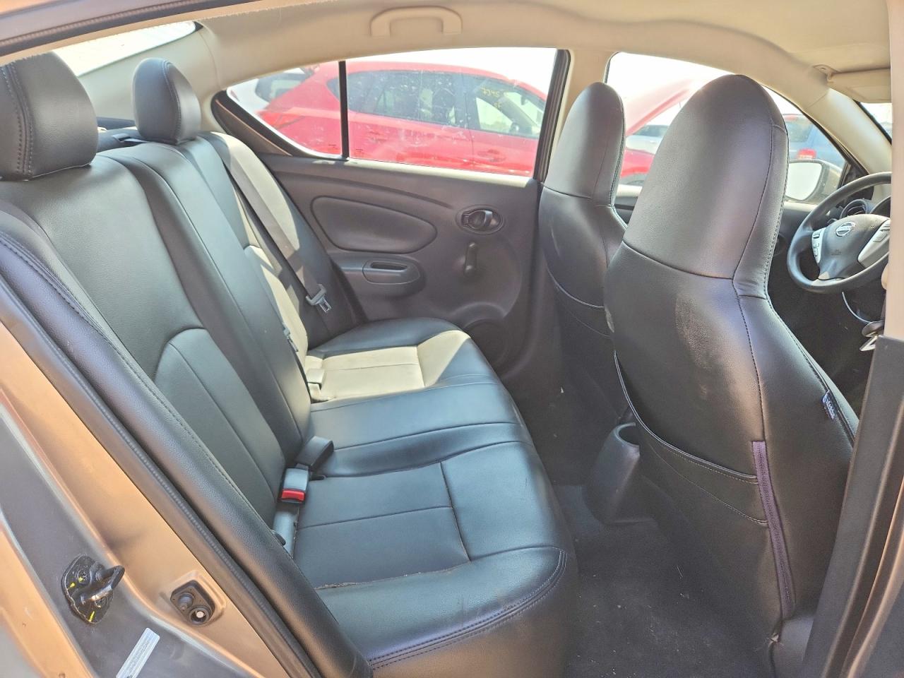 2017 Nissan Versa 1.6 S Plus Серый vin: 3N1CN7APXHL904071
