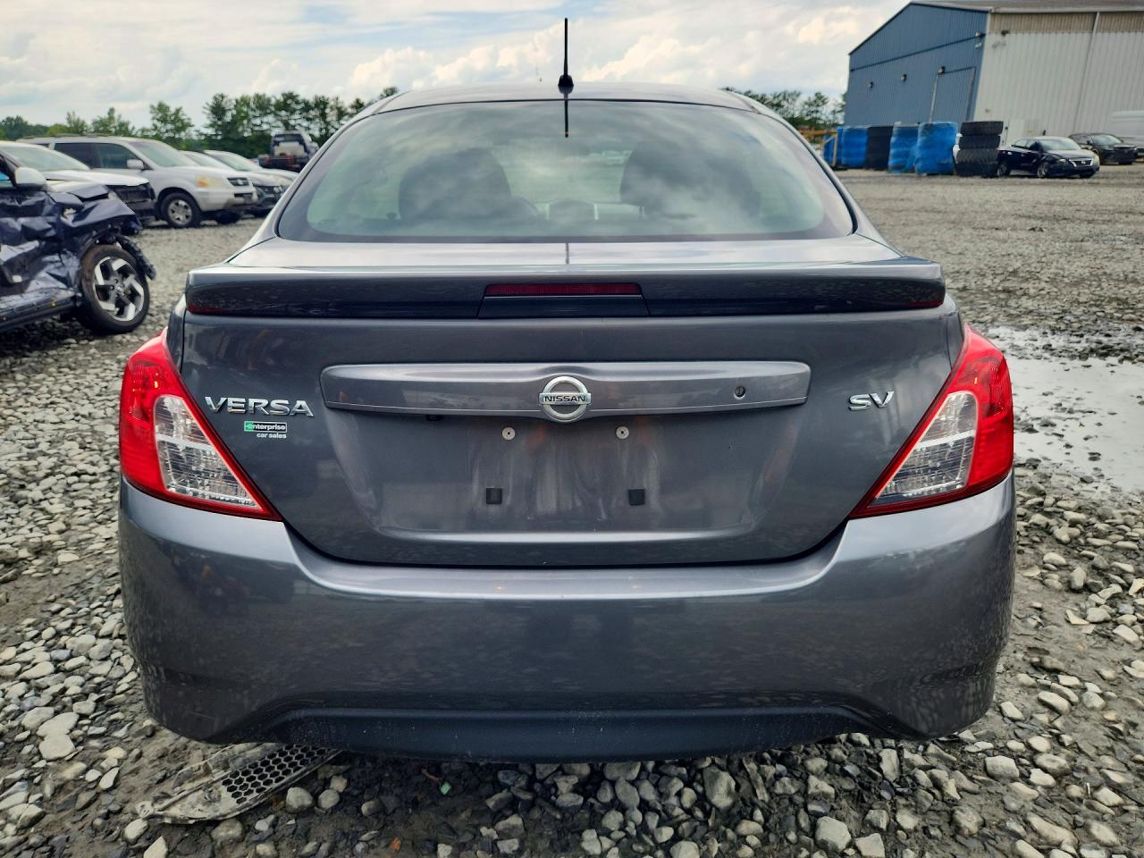 2019 Nissan Versa Sv Gray vin: 3N1CN7APXKL849919