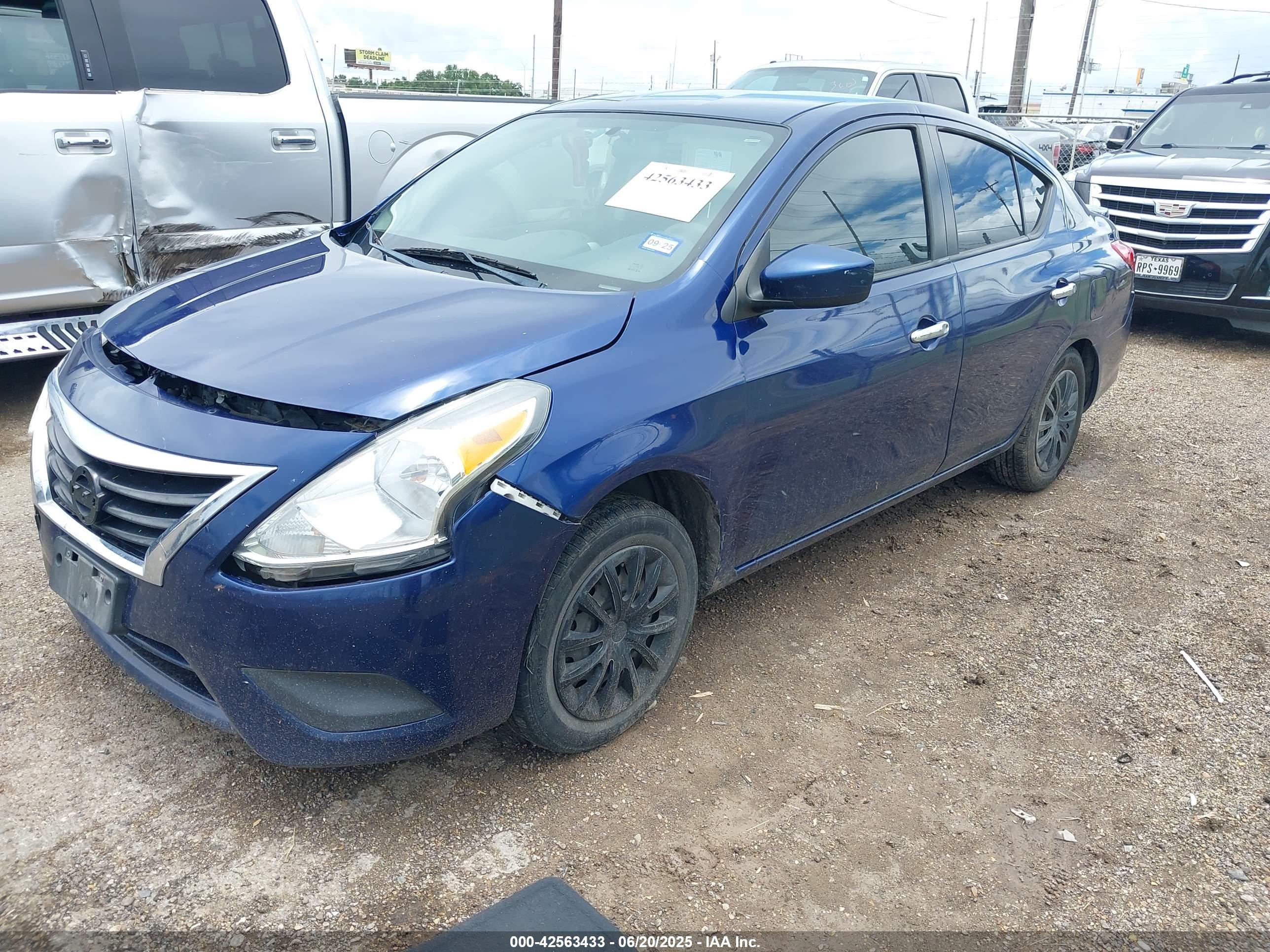 2019 Nissan Versa 1.6 Sv Blue vin: 3N1CN7APXKL851668