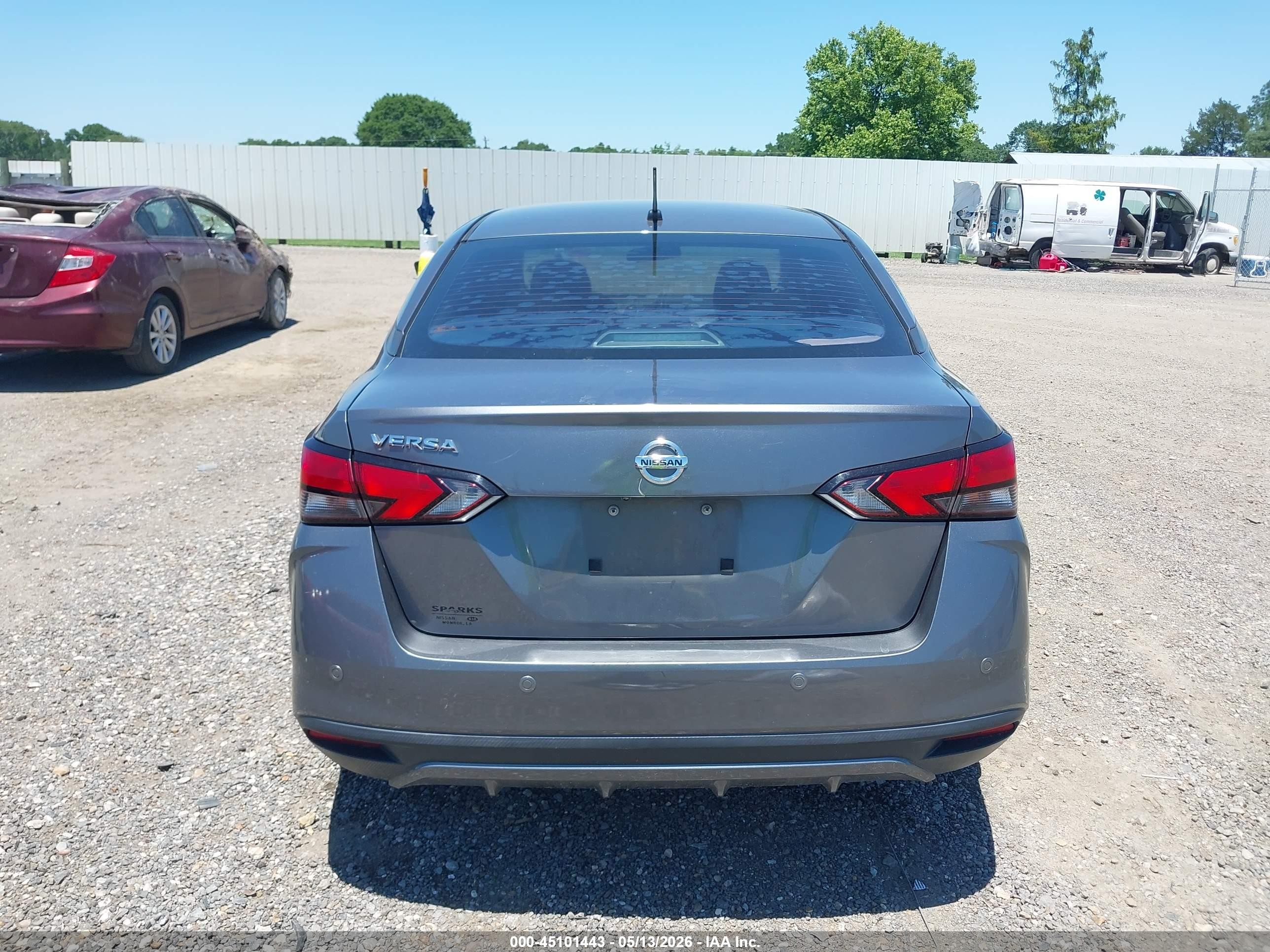2020 Nissan Versa S Xtronic Cvt Серый vin: 3N1CN8DV0LL886415