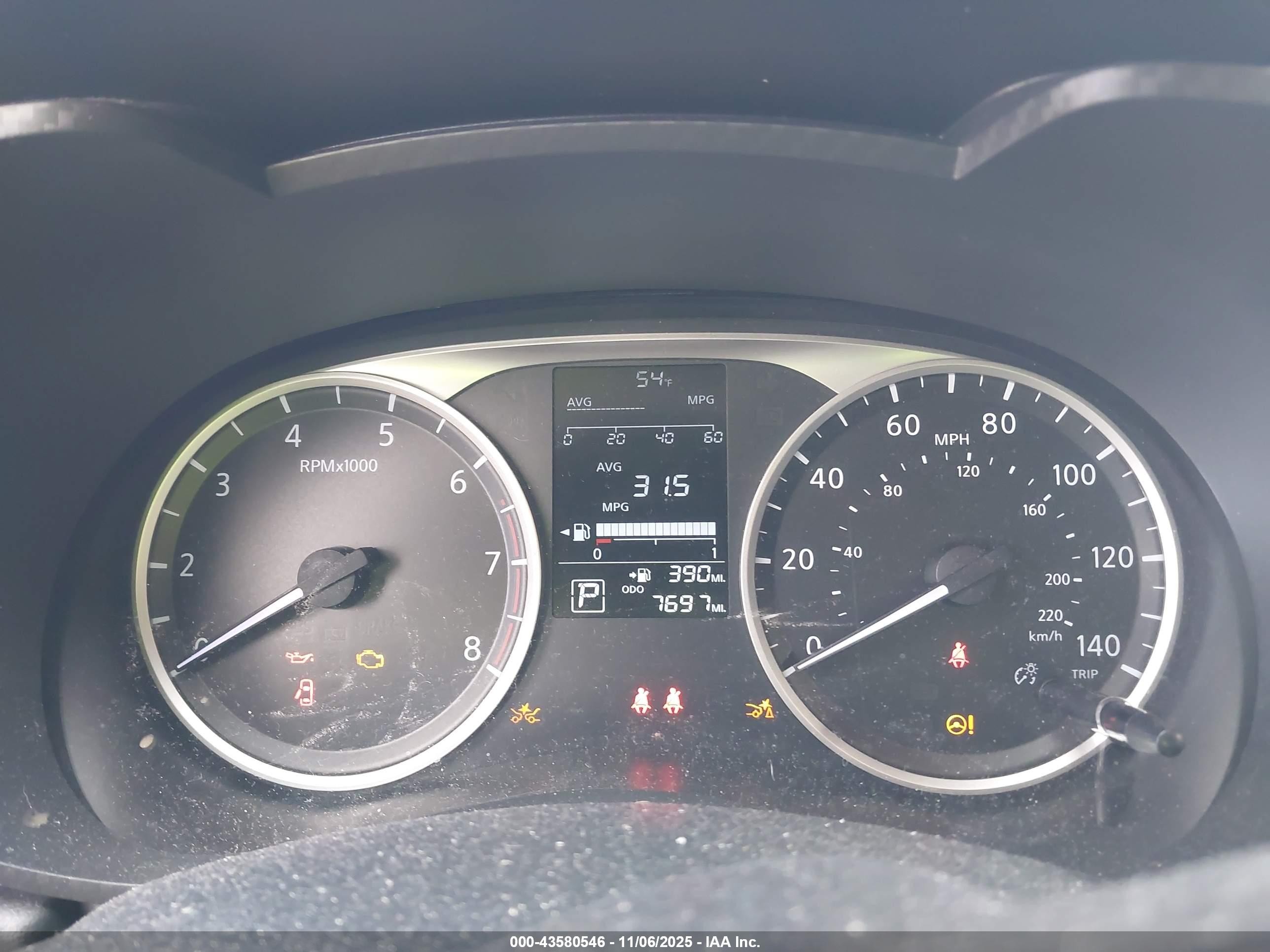 2024 Nissan Versa 1.6 S Серый vin: 3N1CN8DV0RL910429
