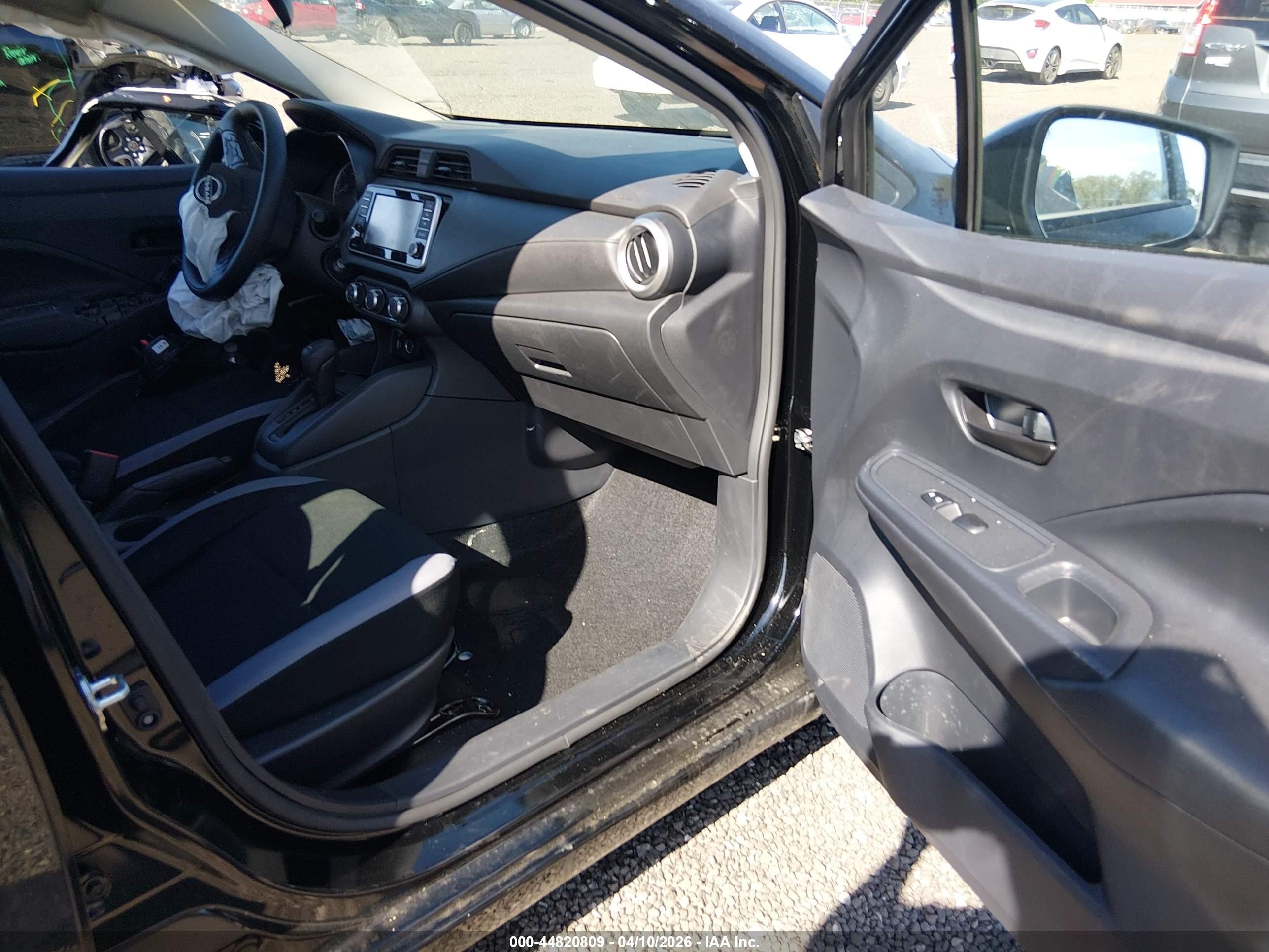 2025 Nissan Versa 1.6 S Black vin: 3N1CN8DV1SL875826