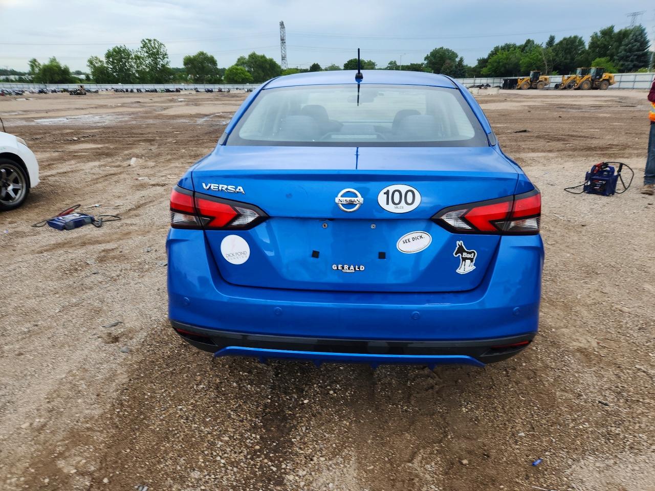2020 Nissan Versa S Blue vin: 3N1CN8DV2LL869695