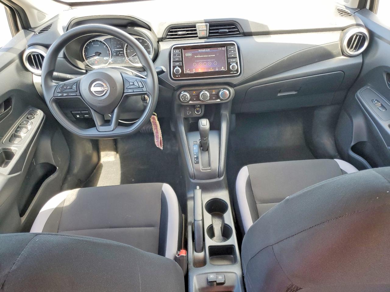 2025 Nissan Versa S White vin: 3N1CN8DV3SL864309