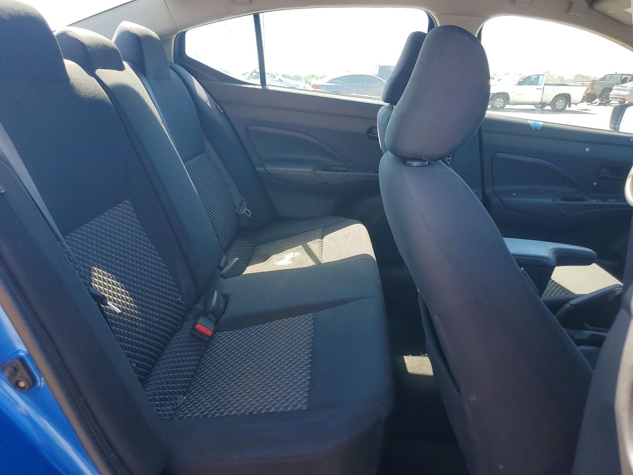 2020 Nissan Versa S Синий vin: 3N1CN8DV4LL846855