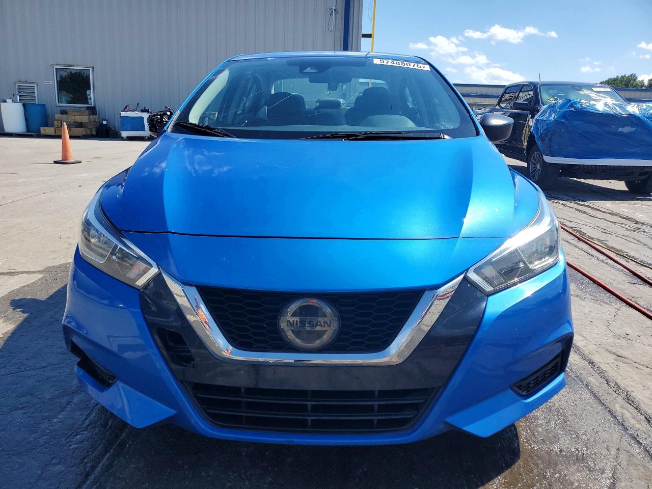 2020 Nissan Versa S Синий vin: 3N1CN8DV4LL846855