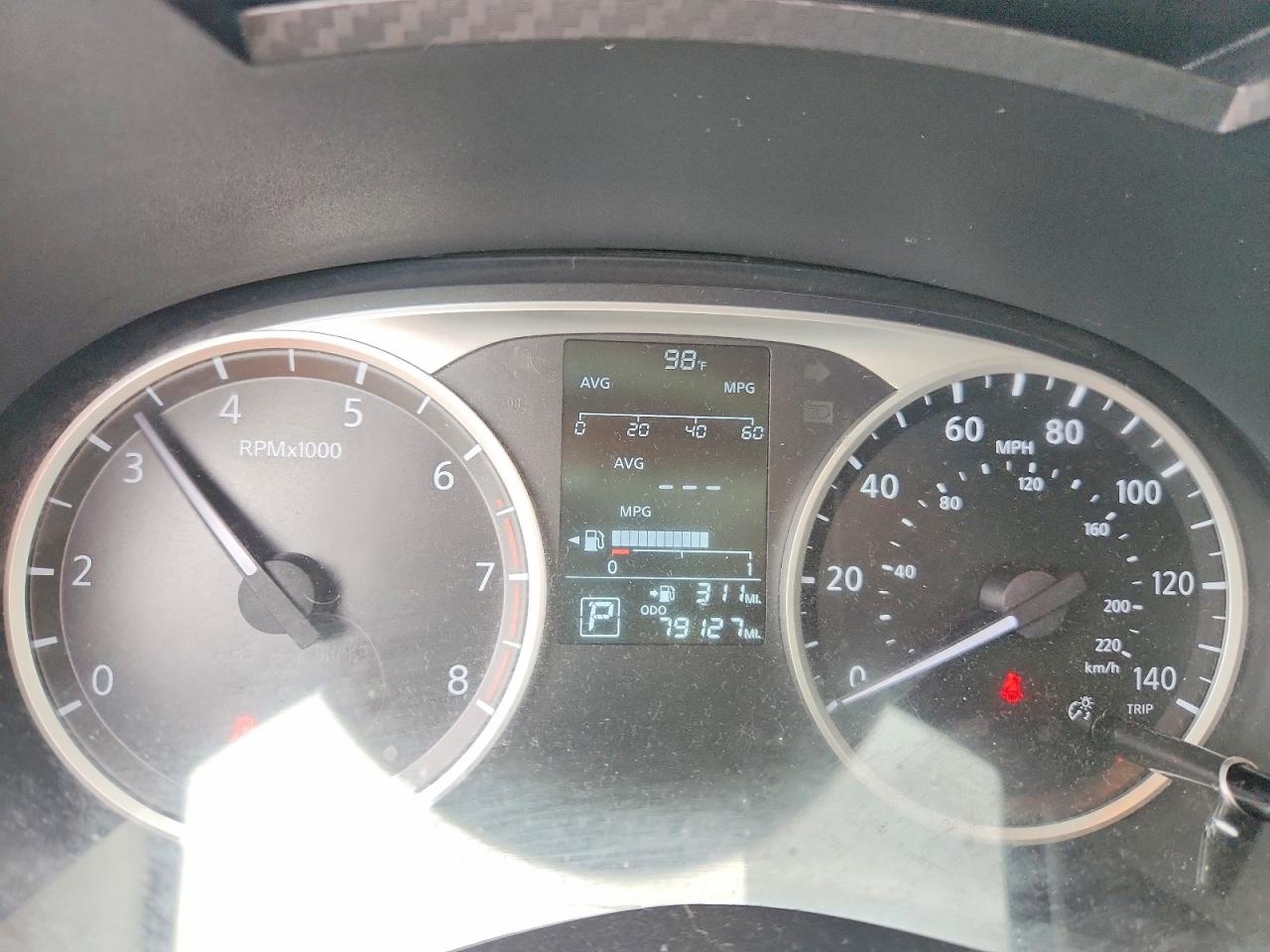 2020 Nissan Versa S Silver vin: 3N1CN8DV5LL901510