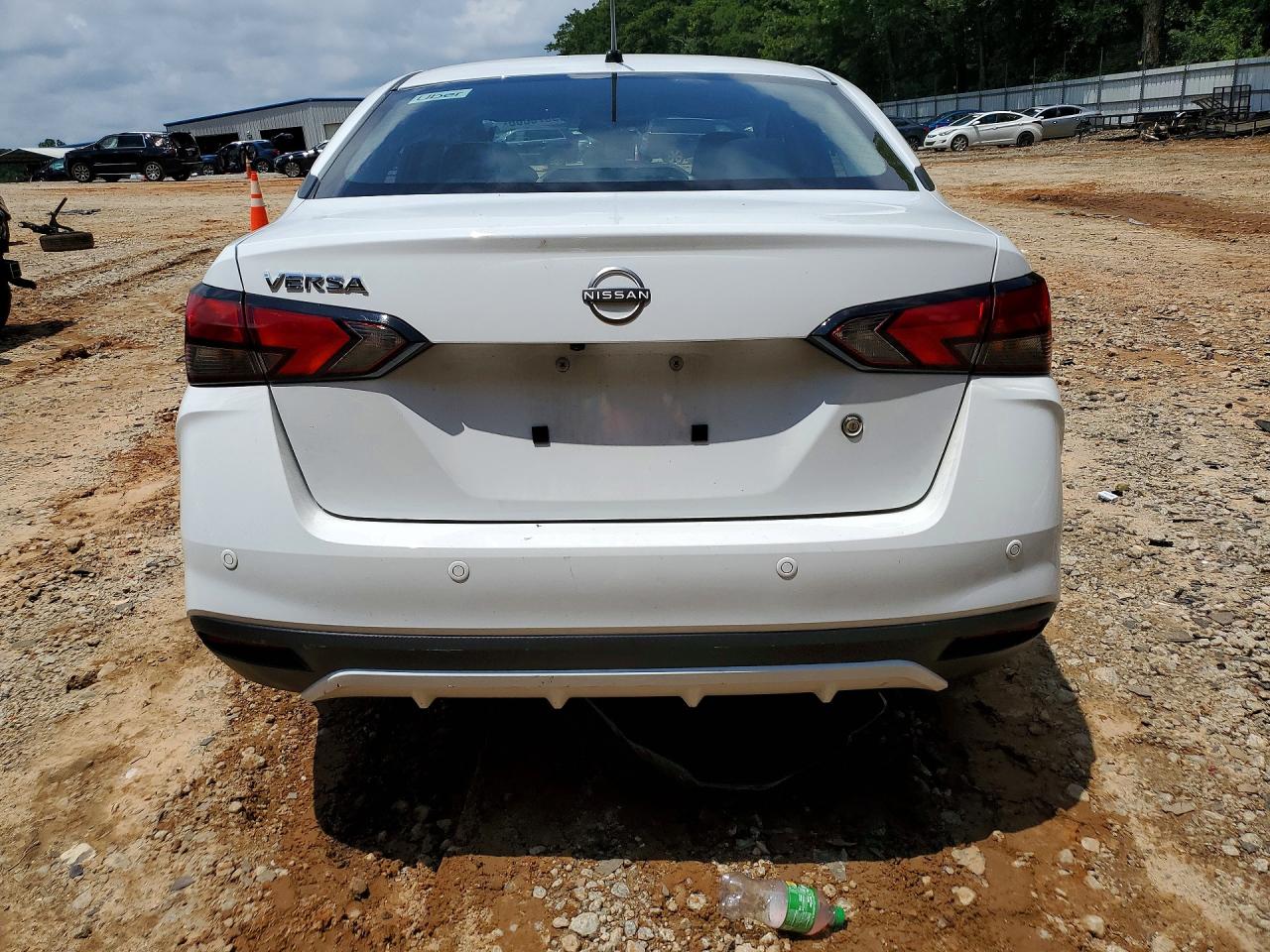 2025 Nissan Versa S Белый vin: 3N1CN8DV6SL869066