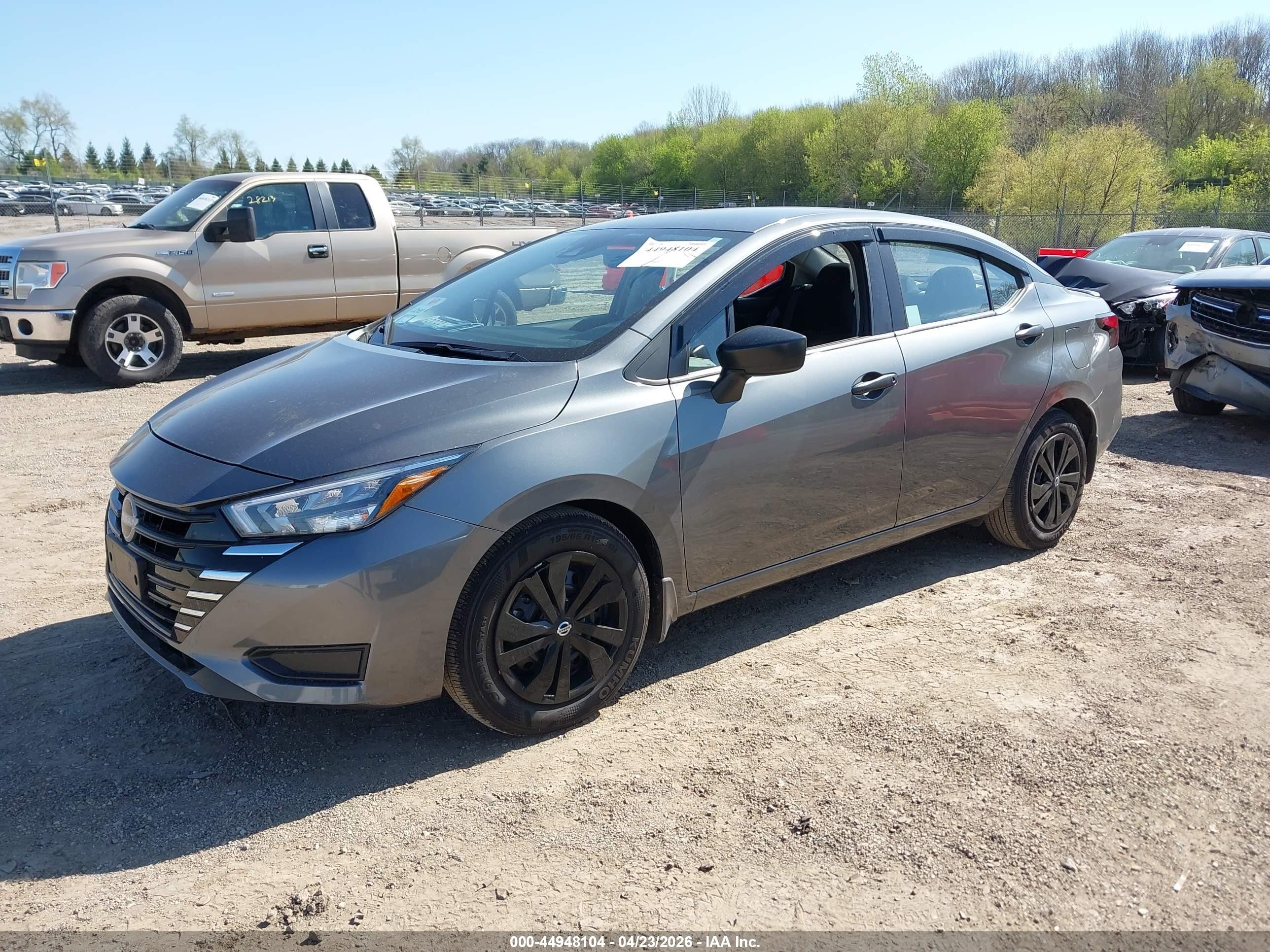 2025 Nissan Versa 1.6 S Gray vin: 3N1CN8DV7SL876771