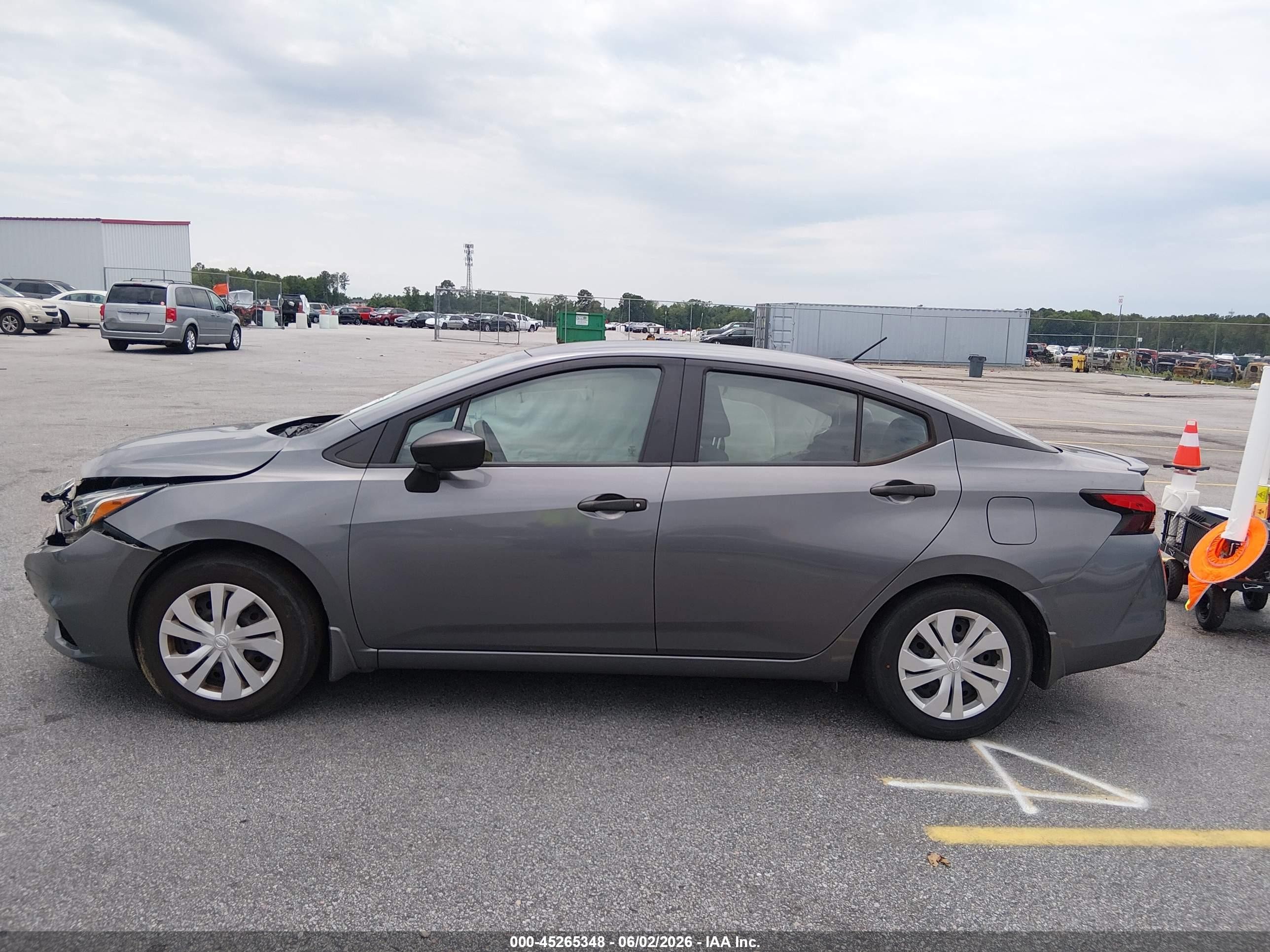2020 Nissan Versa S Xtronic Cvt Серый vin: 3N1CN8DV8LL806696