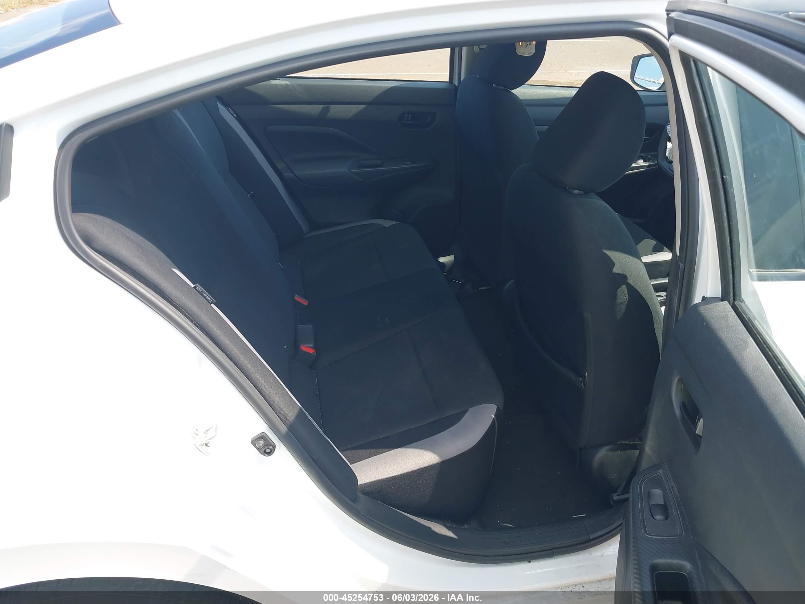 2025 Nissan Versa 1.6 S White vin: 3N1CN8DVXSL823207