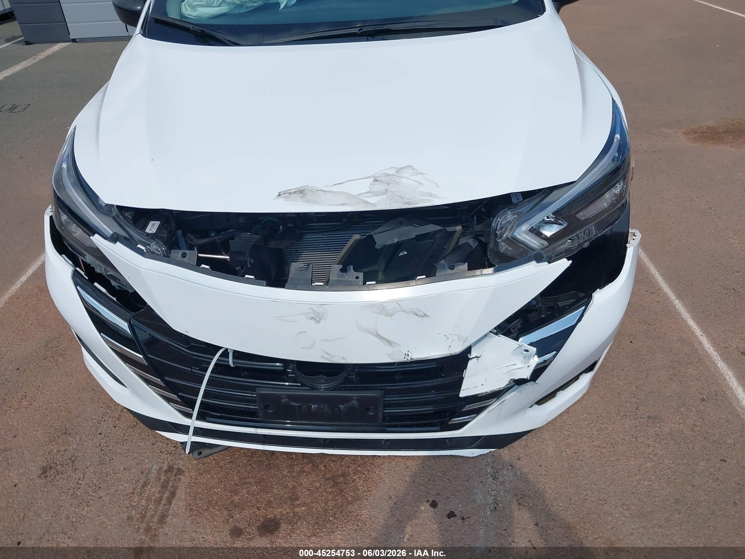 2025 Nissan Versa 1.6 S White vin: 3N1CN8DVXSL823207