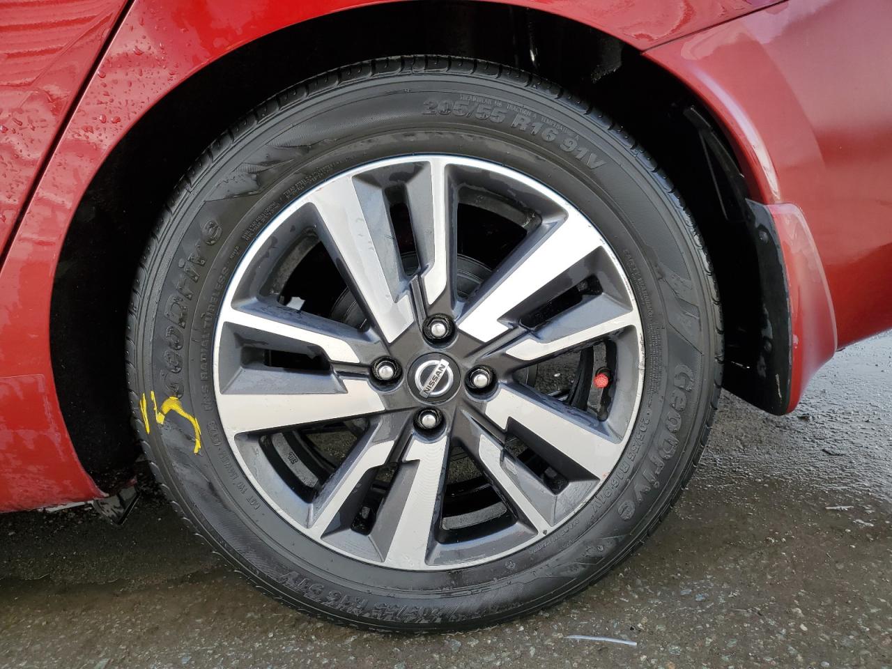 2020 Nissan Versa Sv Red vin: 3N1CN8EV0LL886655 Damage: Left Rear Tire, Worn, Replacement Required