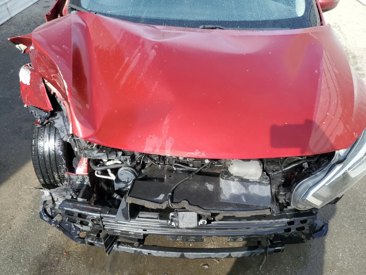 2020 Nissan Versa Sv Red vin: 3N1CN8EV0LL886655 Damage: Right Front Rail, Kinked, > 12 Inches