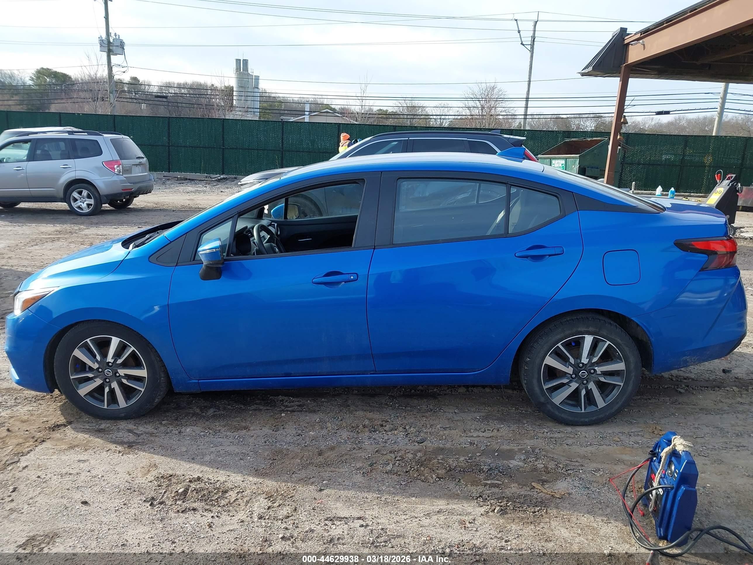 2021 Nissan Versa Sv Xtronic Cvt Blue vin: 3N1CN8EV0ML885071