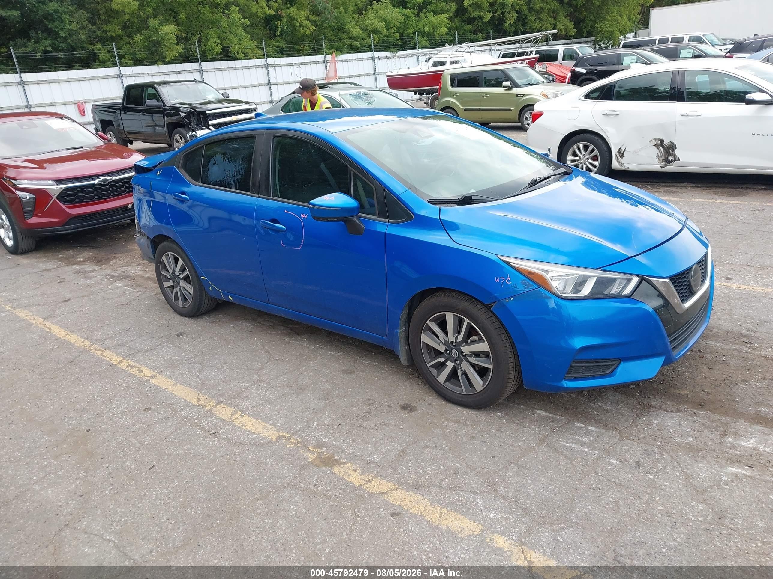 2020 Nissan Versa Sv Xtronic Cvt Blue vin: 3N1CN8EV2LL815084