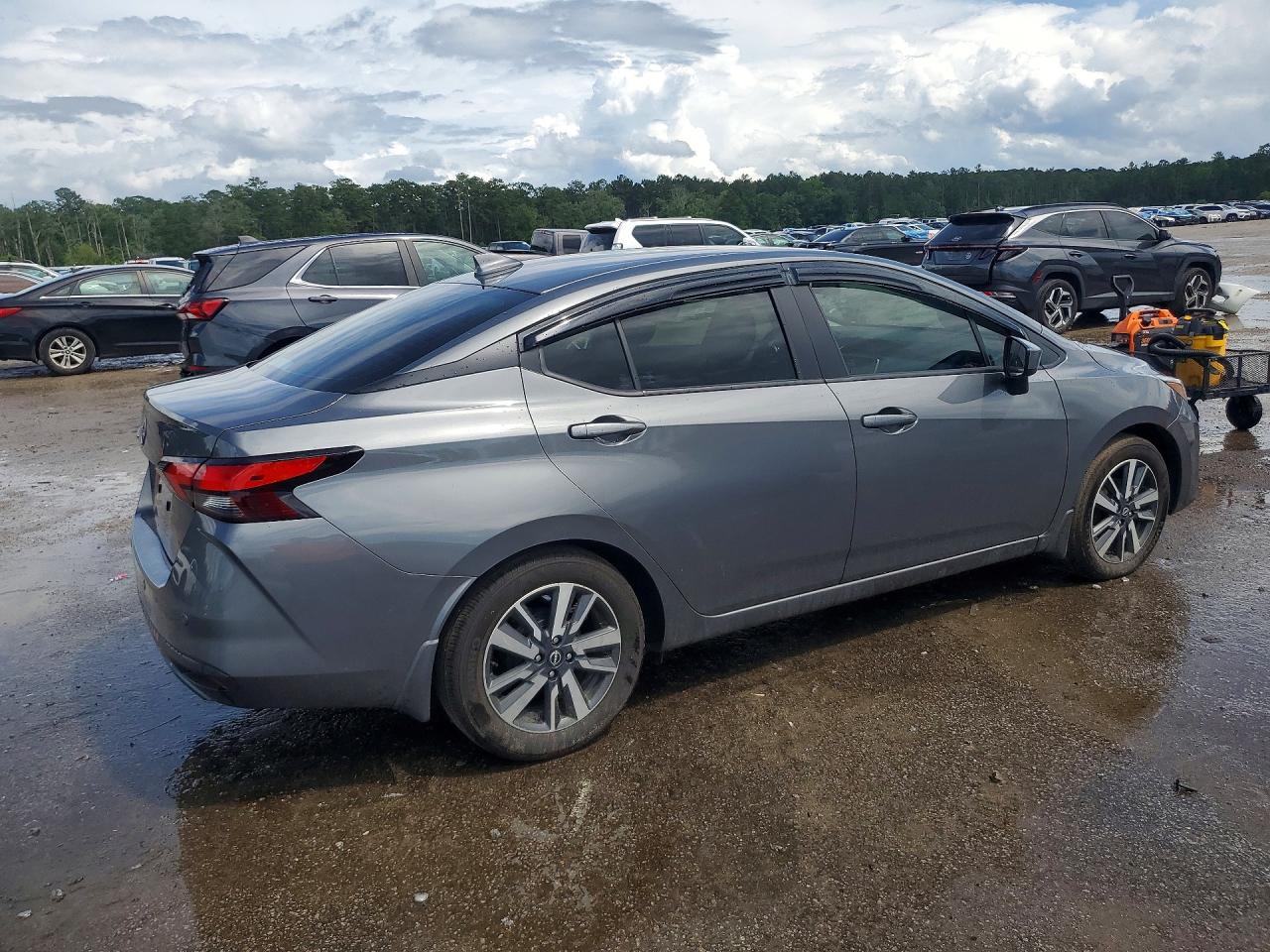 2025 Nissan Versa Sv Gray vin: 3N1CN8EV2SL888048