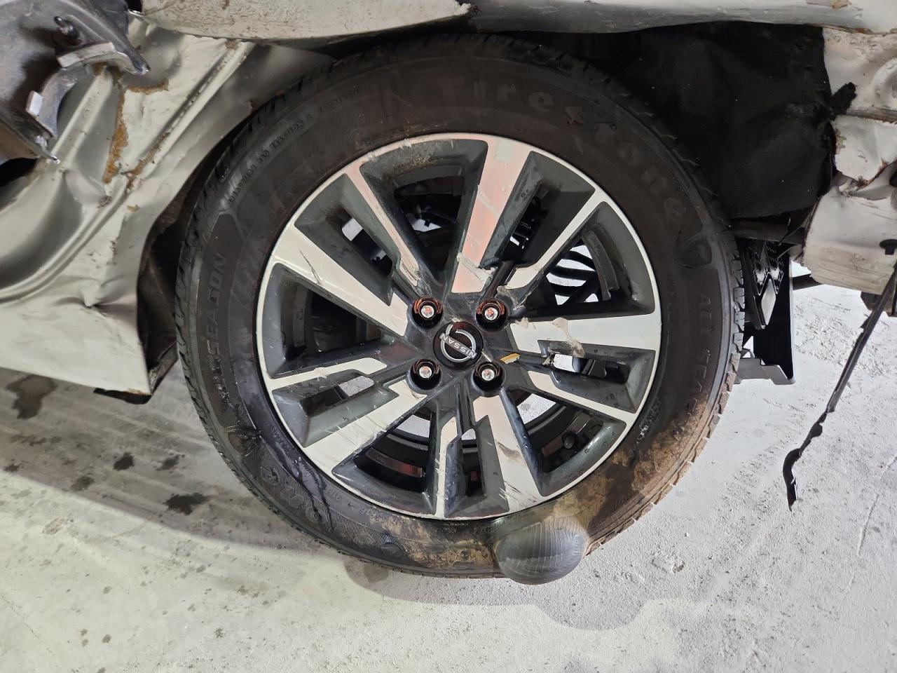 2025 Nissan Versa Sv Silver vin: 3N1CN8EV3SL832233 Damage: Left Rear Wheel, Curb Rash, > 12 Inches