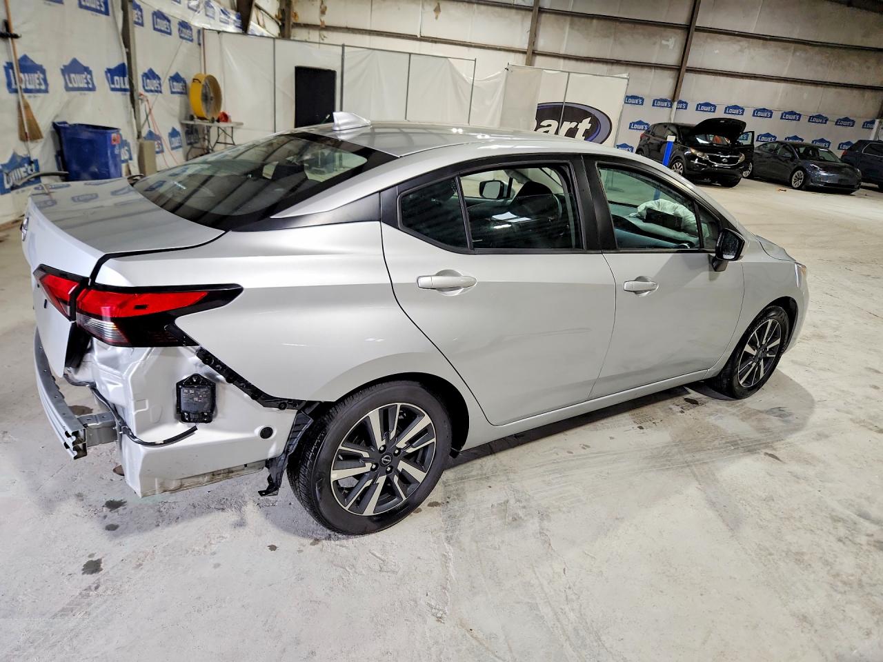 2025 Nissan Versa Sv Silver vin: 3N1CN8EV3SL832233